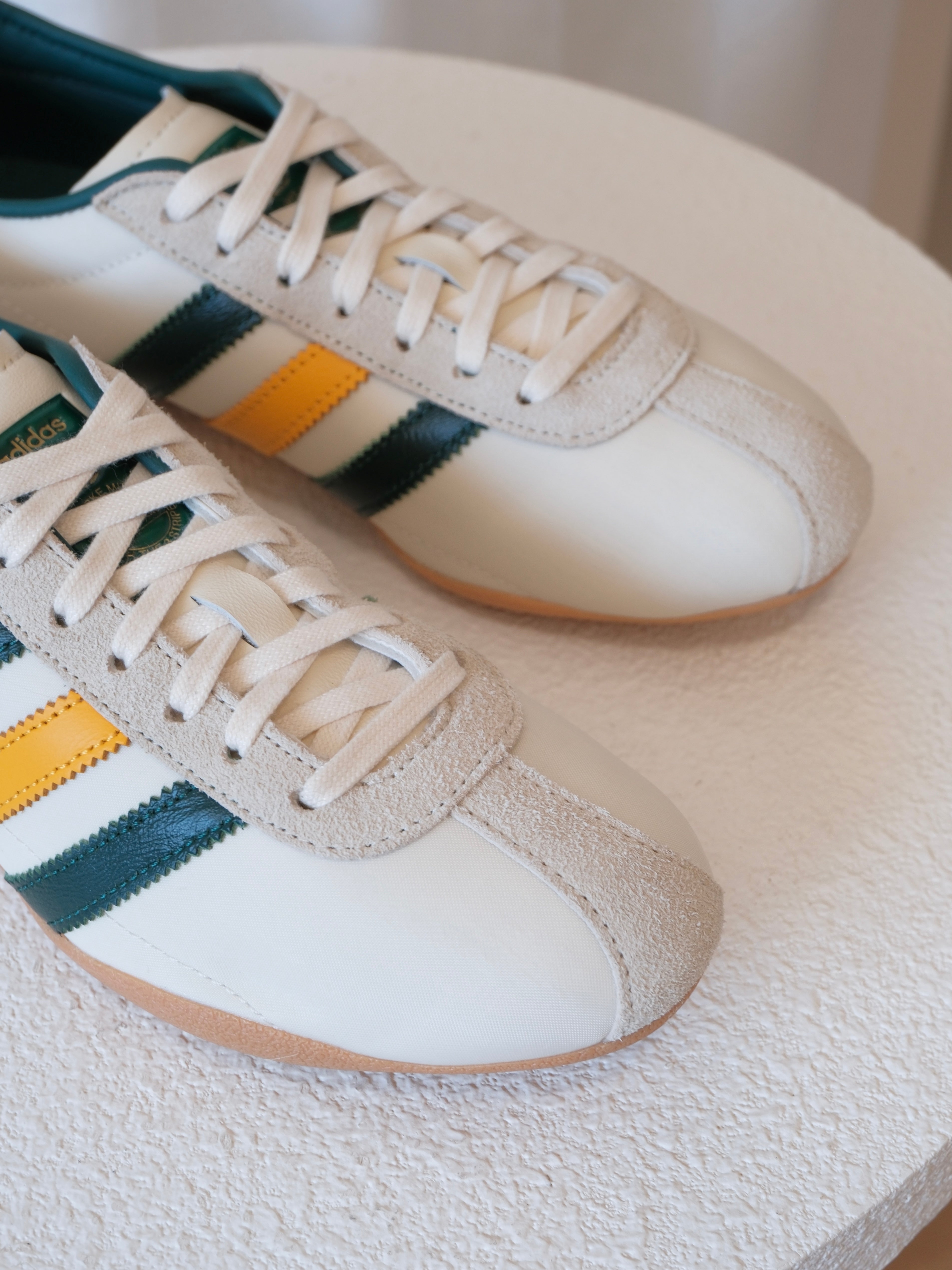 'Tokyo' Shoes, Size US M6 | W7