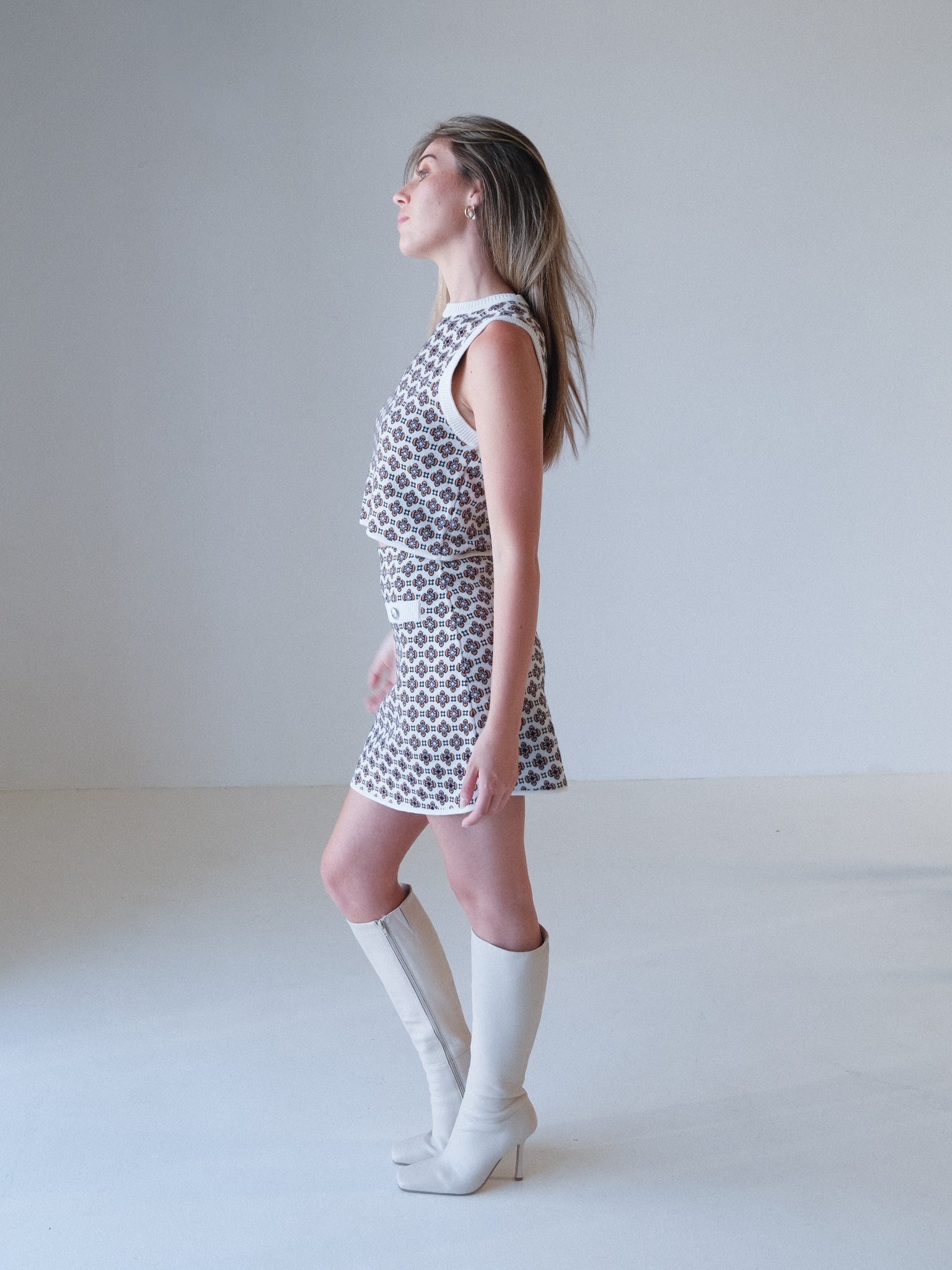 Contrasting Jacquard Knit Mini Skirt, Size FR 36 | AU 8