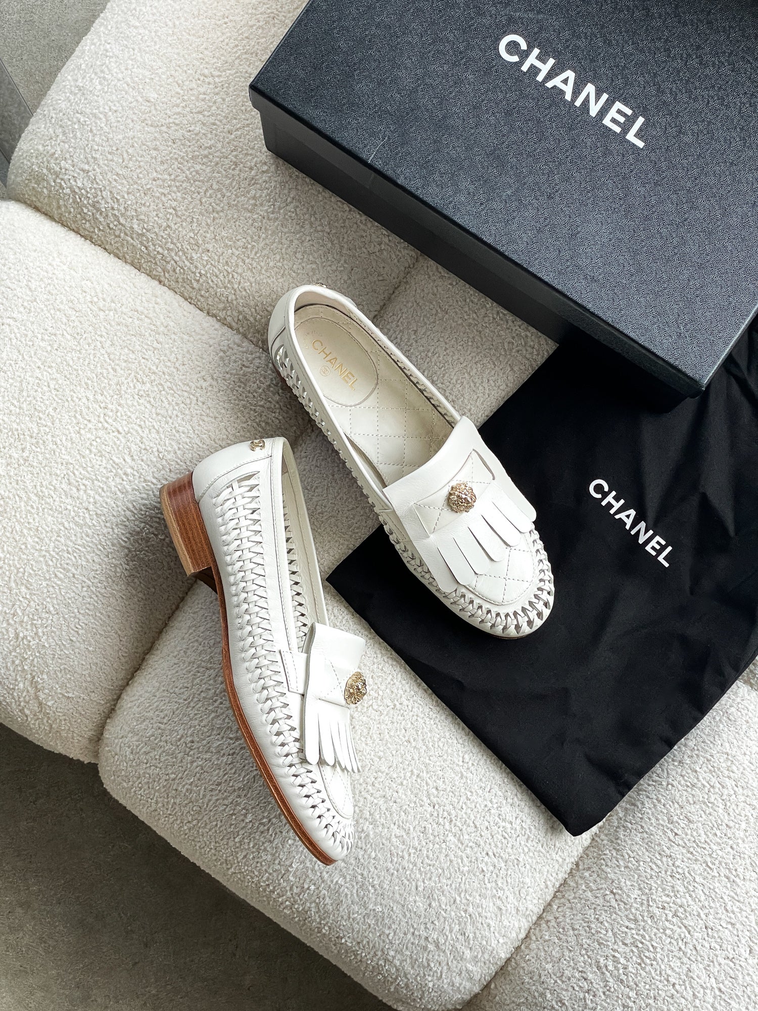 'Leo Lion' Cruise 2018 Woven Leather Loafers, Size 37C