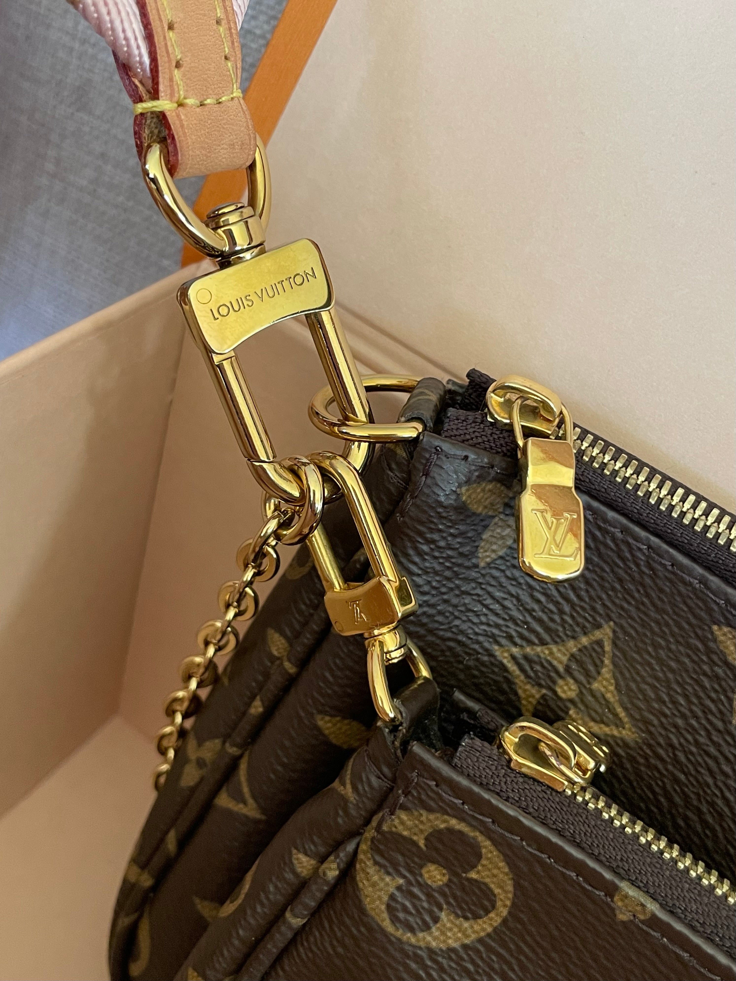 Multi Pochette Accessoires Crossbody Bag