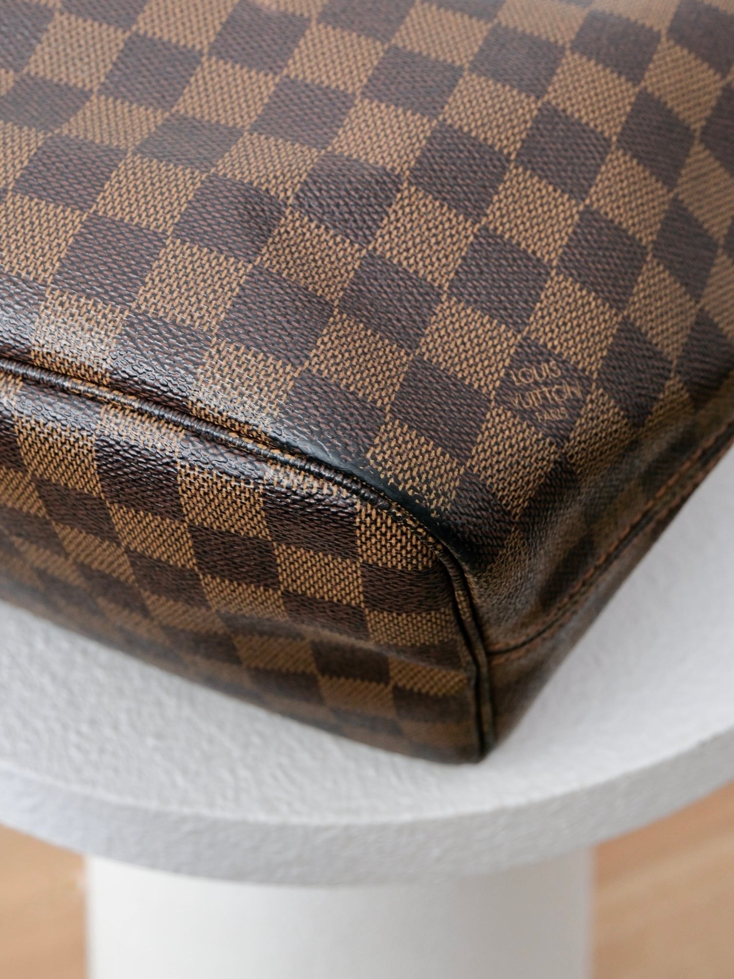 'Neverfull' MM Damier Ebene Canvas Tote Bag