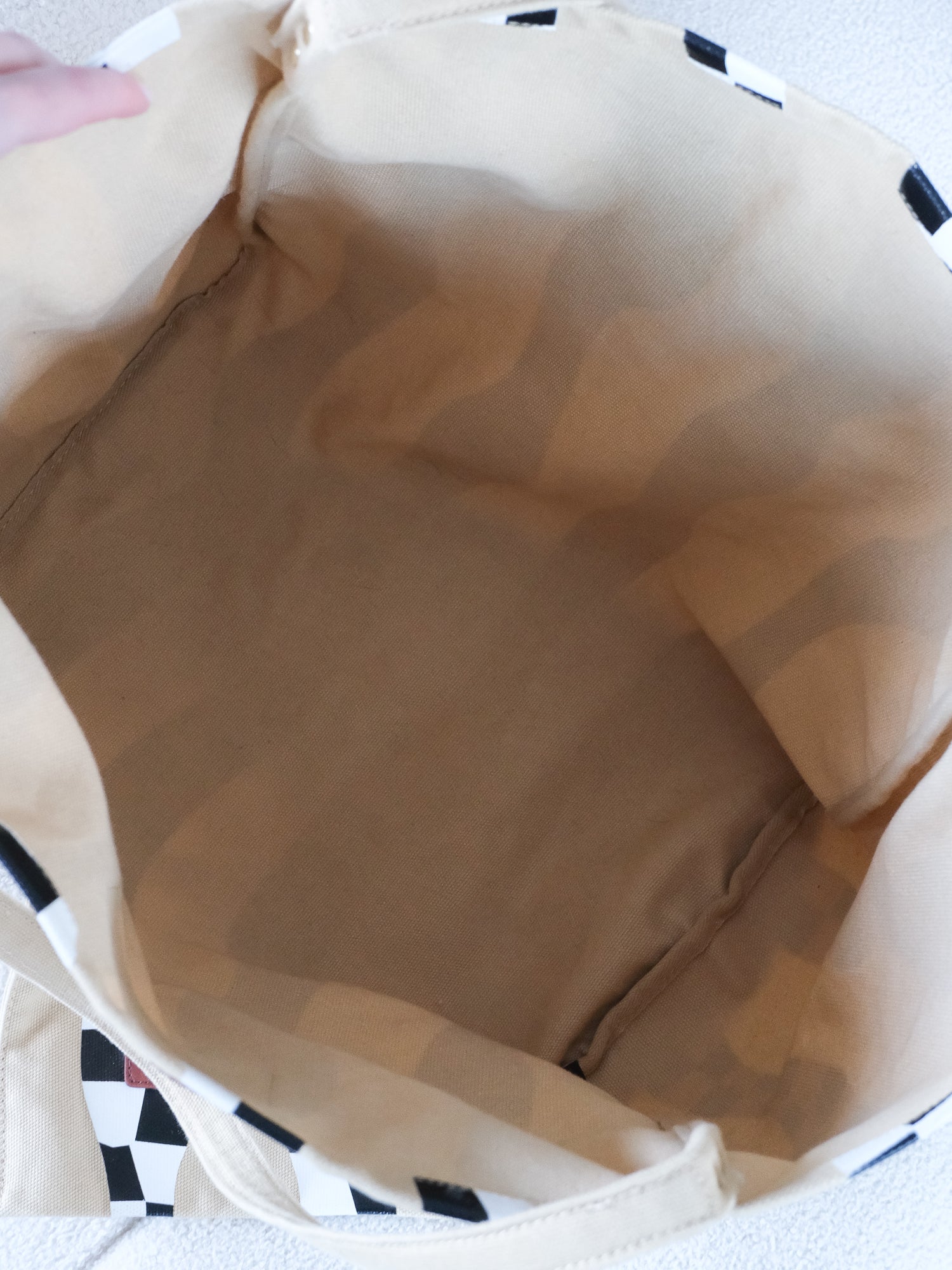 'Polanco' Taxi Squiggle Sand Tote Bag