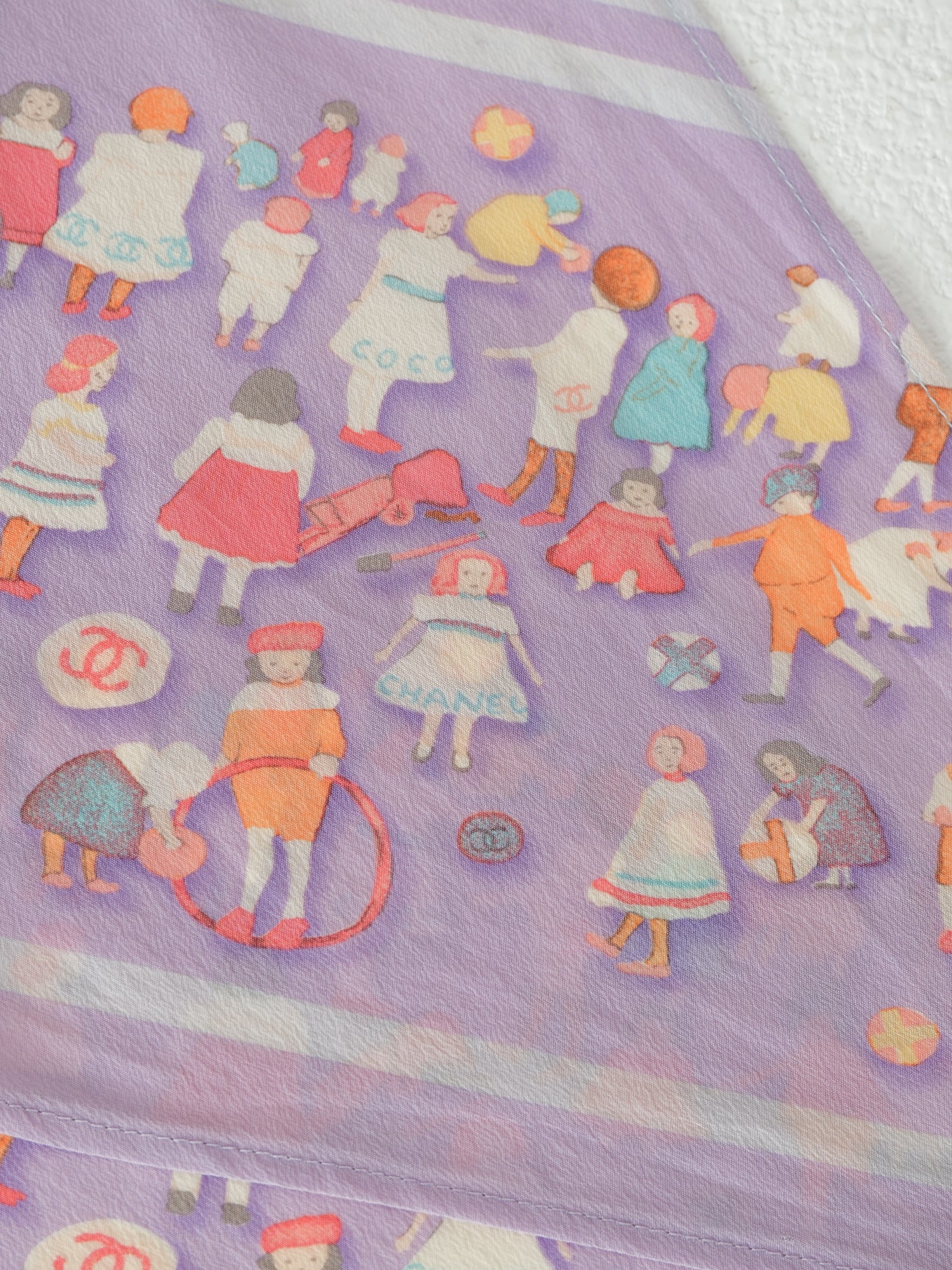 Vintage 'Poupées' Print Silk Neck Scarf
