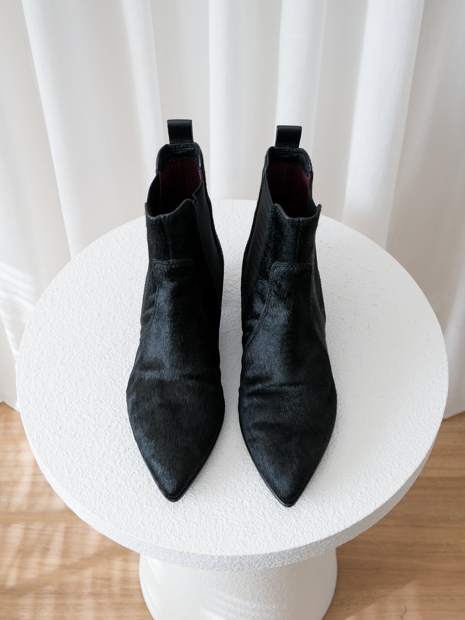 Ponyhair Chelsea Boots, Size 37