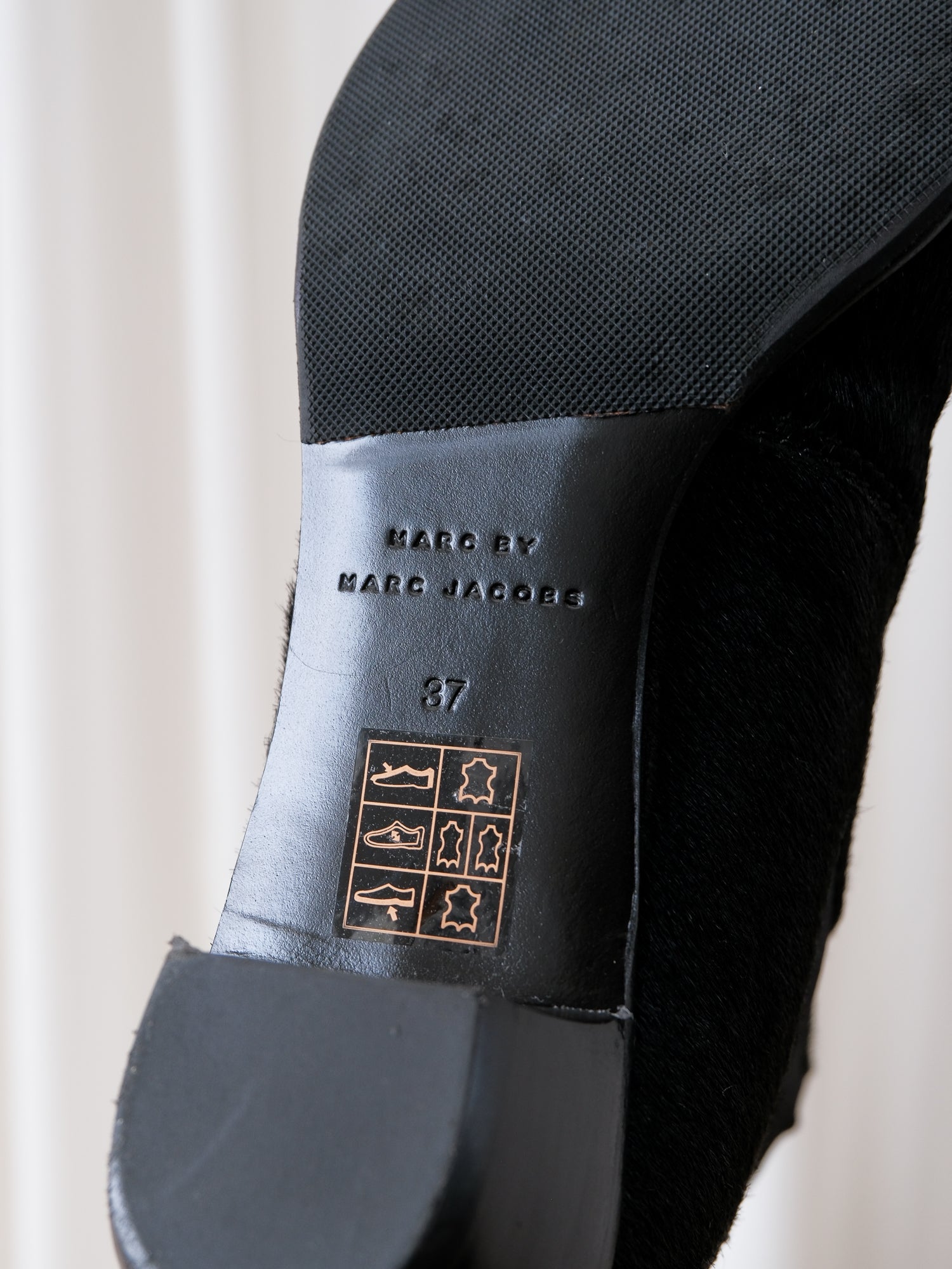 Ponyhair Chelsea Boots, Size 37