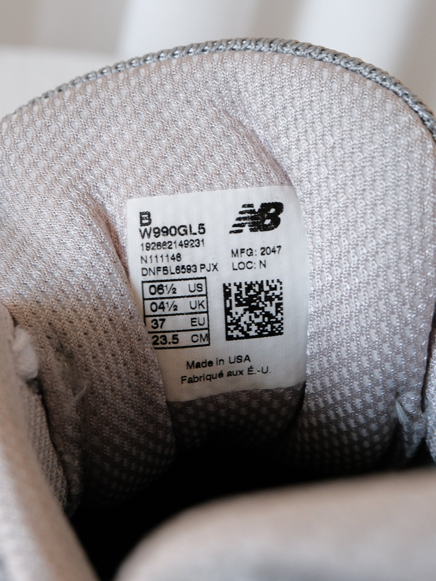 '990v5' Sneakers, Size 37