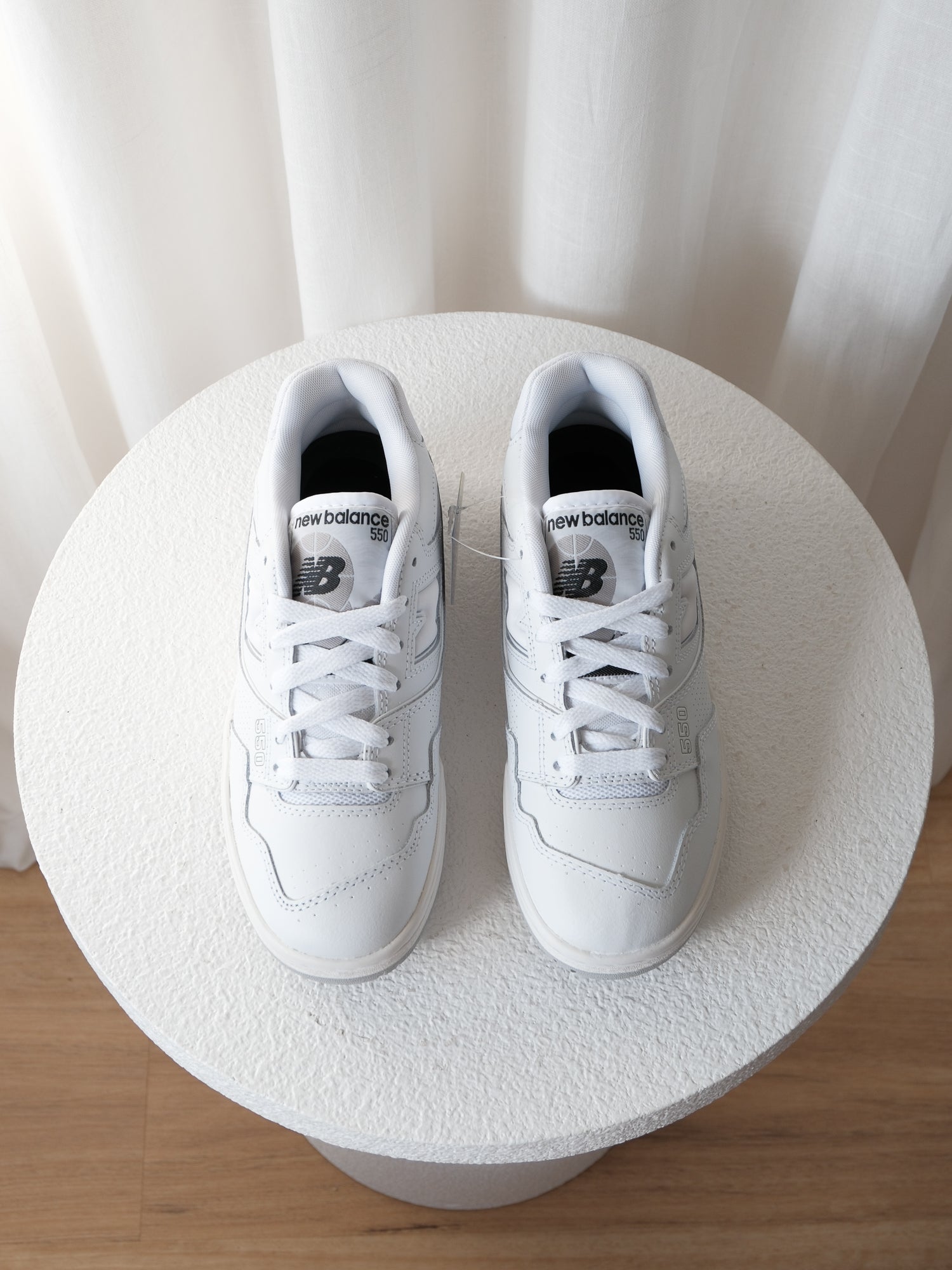 NB 550 Unisex Sneakers, Size 37.5