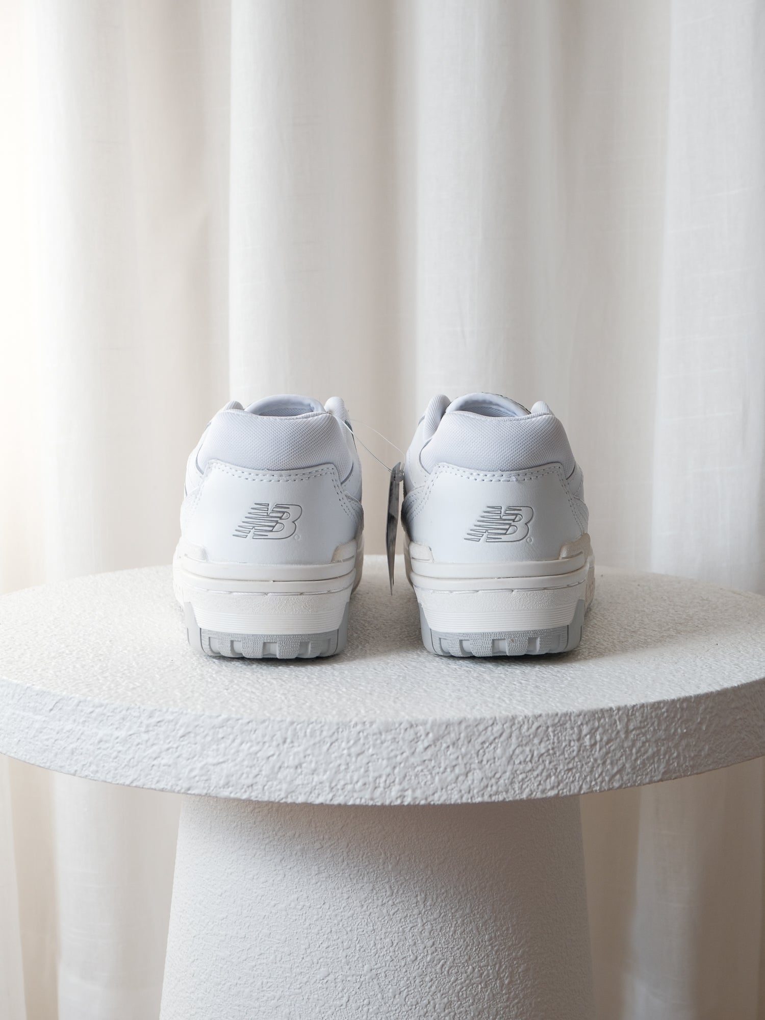 NB 550 Unisex Sneakers, Size 37.5