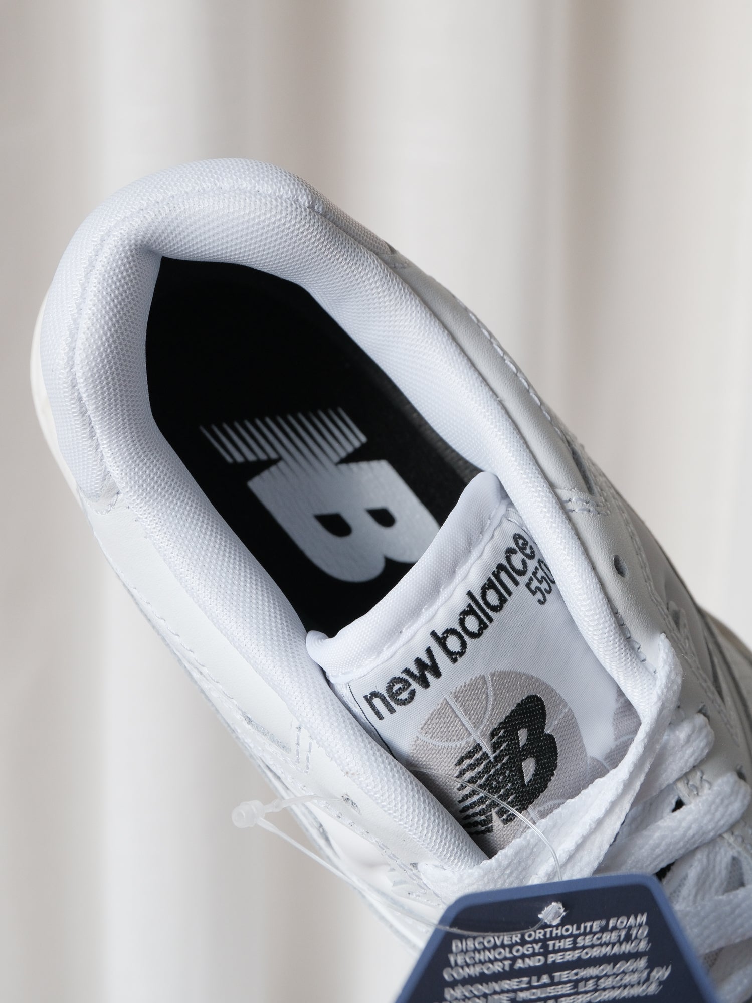 NB 550 Unisex Sneakers, Size 37.5