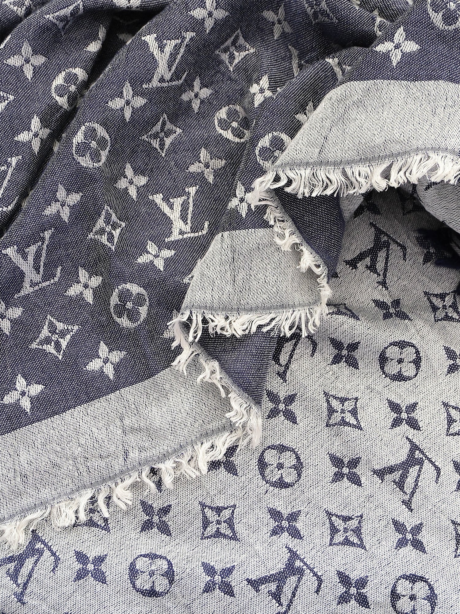 M71376 Monogram Denim Shawl