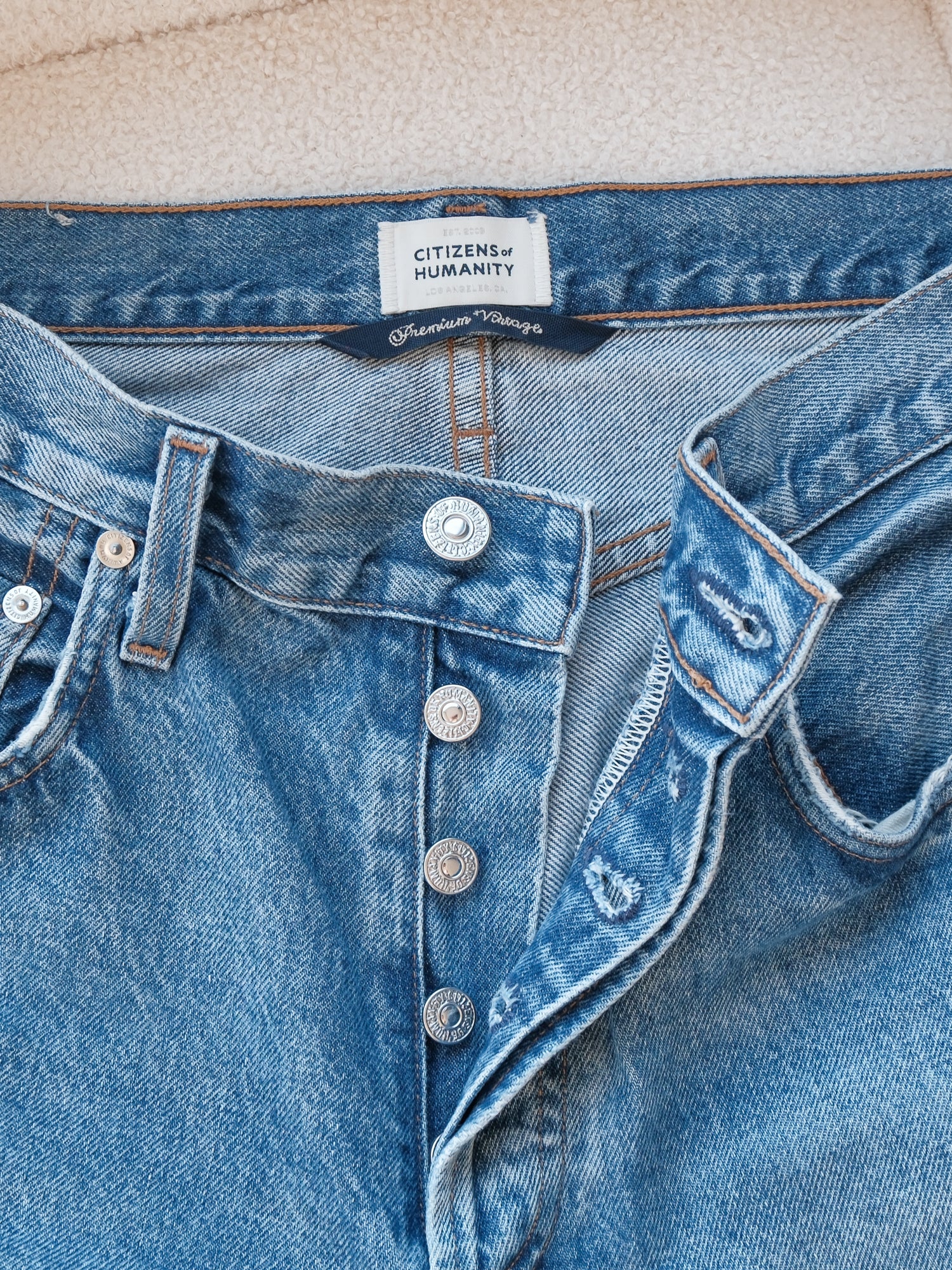'Devi' Low Slung Baggy Taper Jeans, Size 26