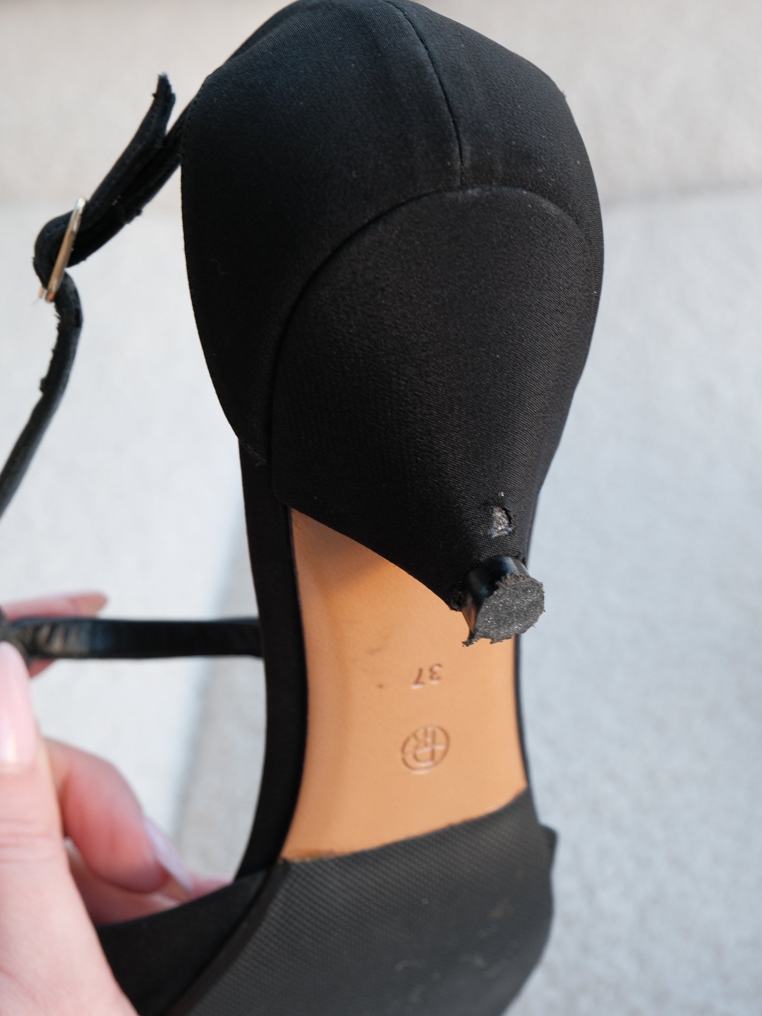 'Bourgeoise Salome' Mary Jane Pumps, Size 37