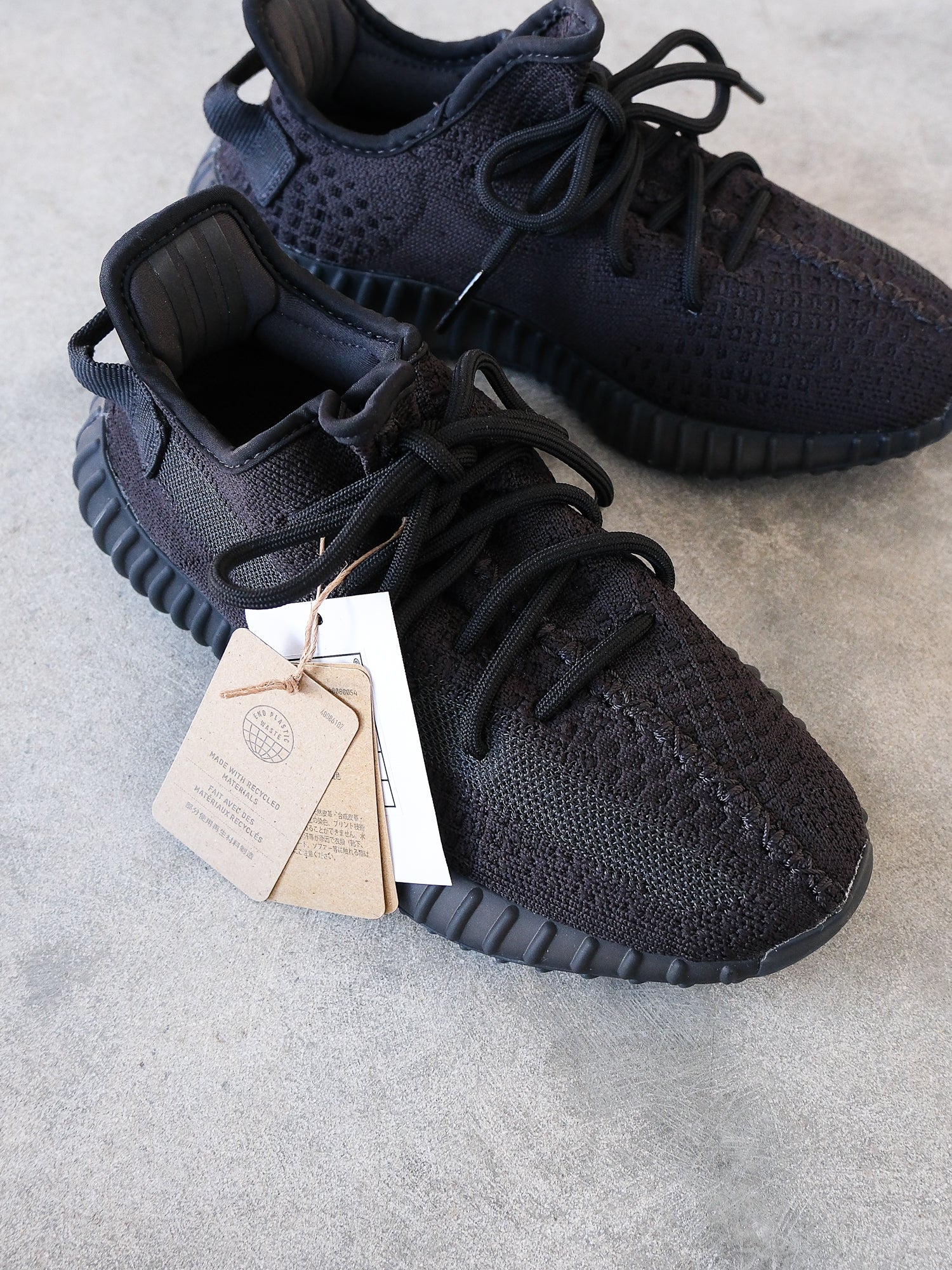 Boost 350 V2 Sneakers, Size US 5.5 | EU 38