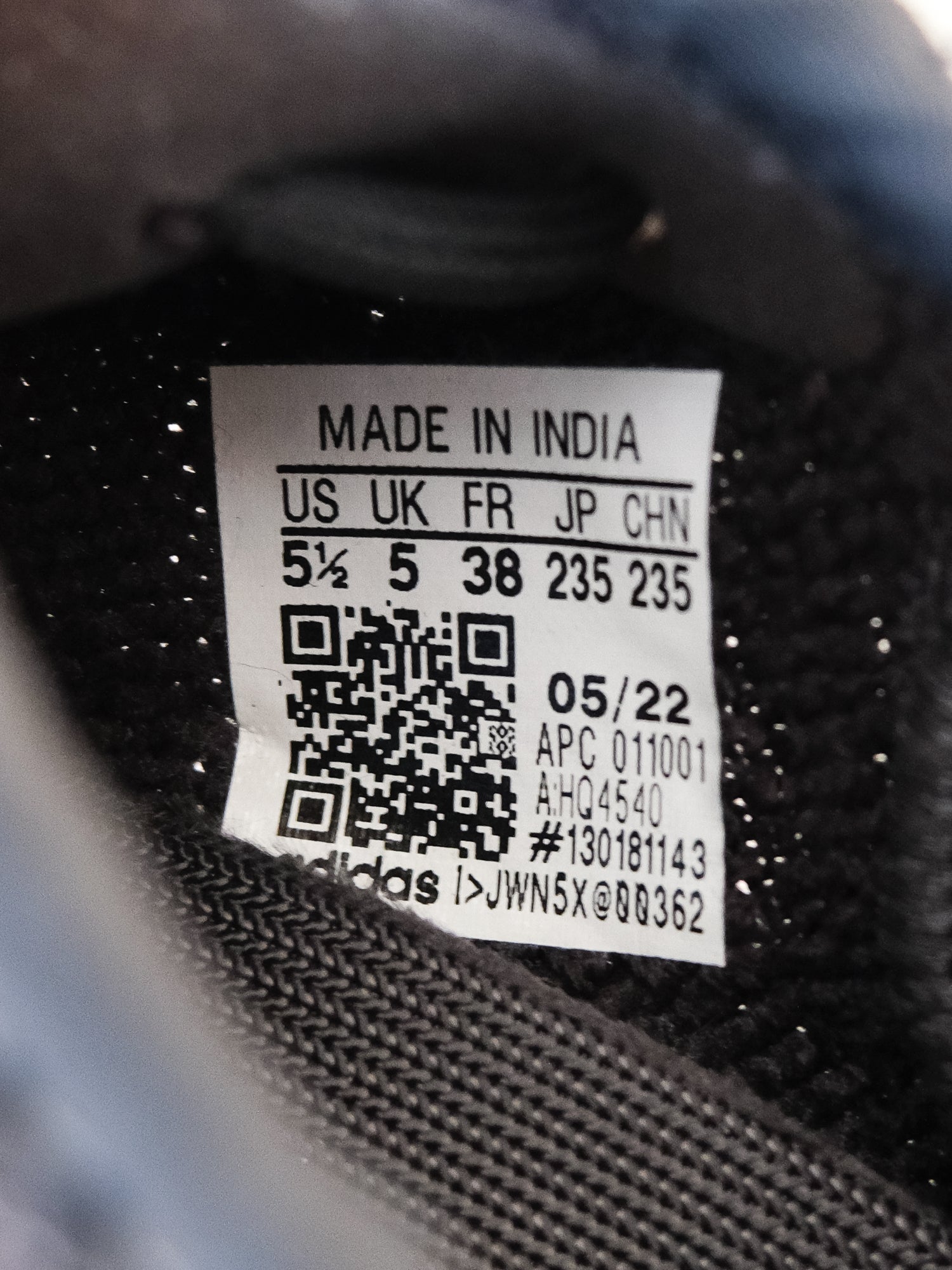 Boost 350 V2 Sneakers, Size US 5.5 | EU 38