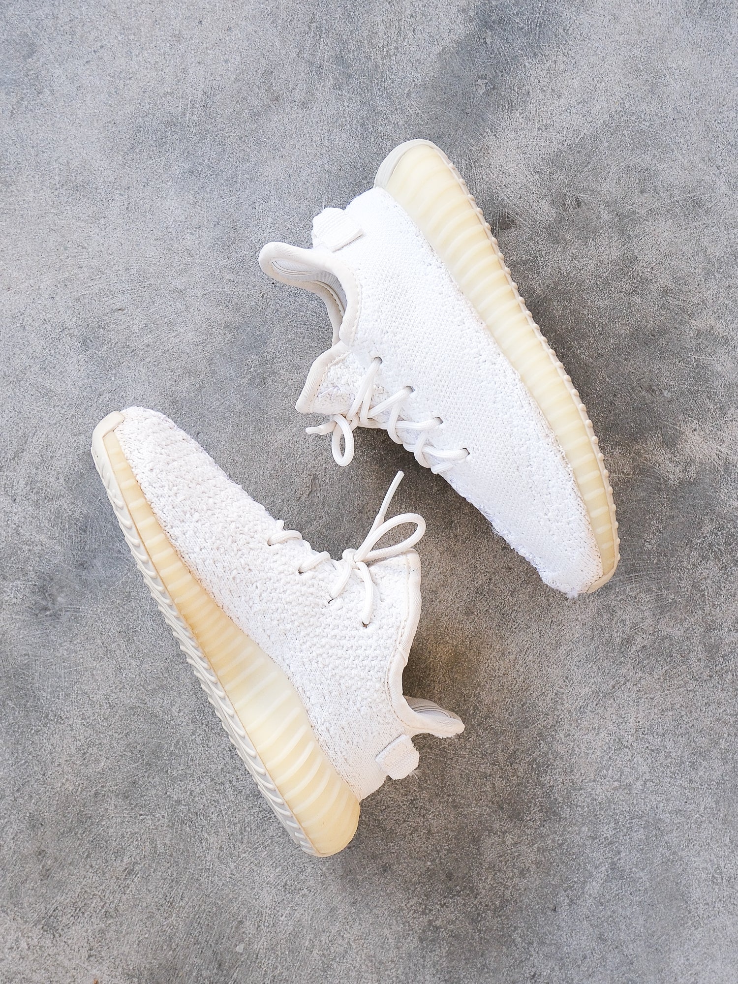 Kids Boost 350 V2 Sneakers, Size US 10K | FR 27