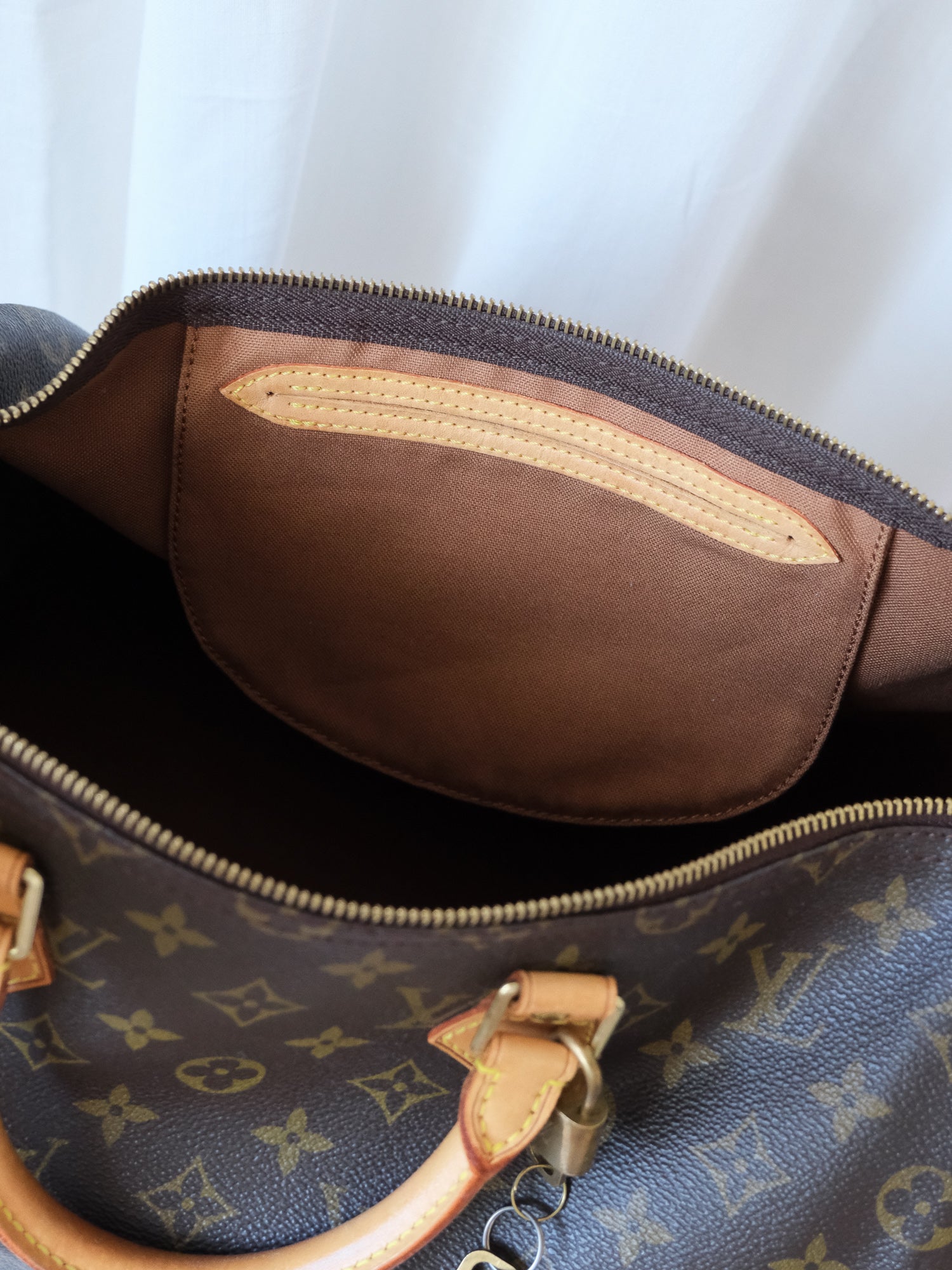 Monogram Speedy 35