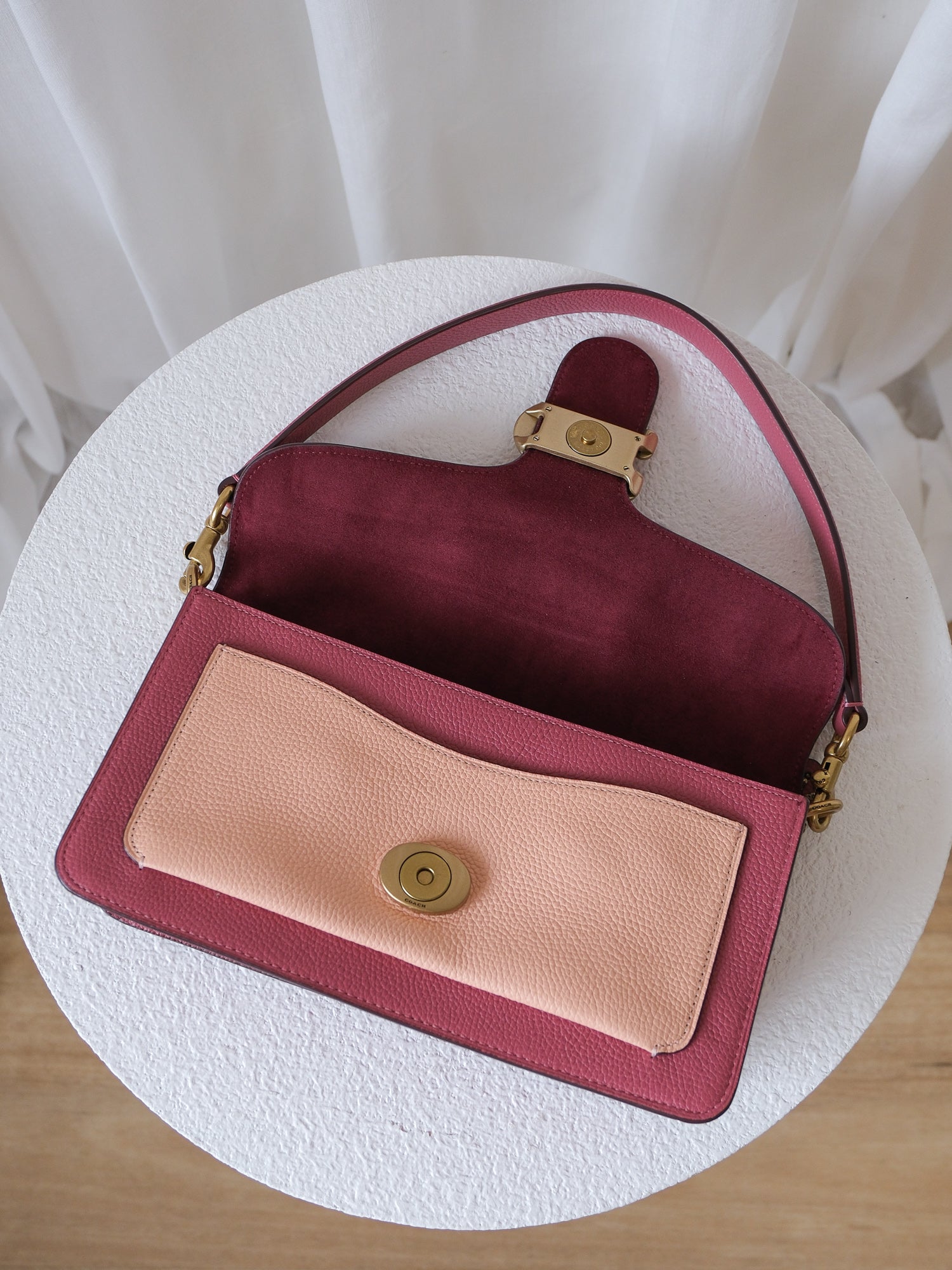 'Tabby 26' Colourblock Crossbody Bag