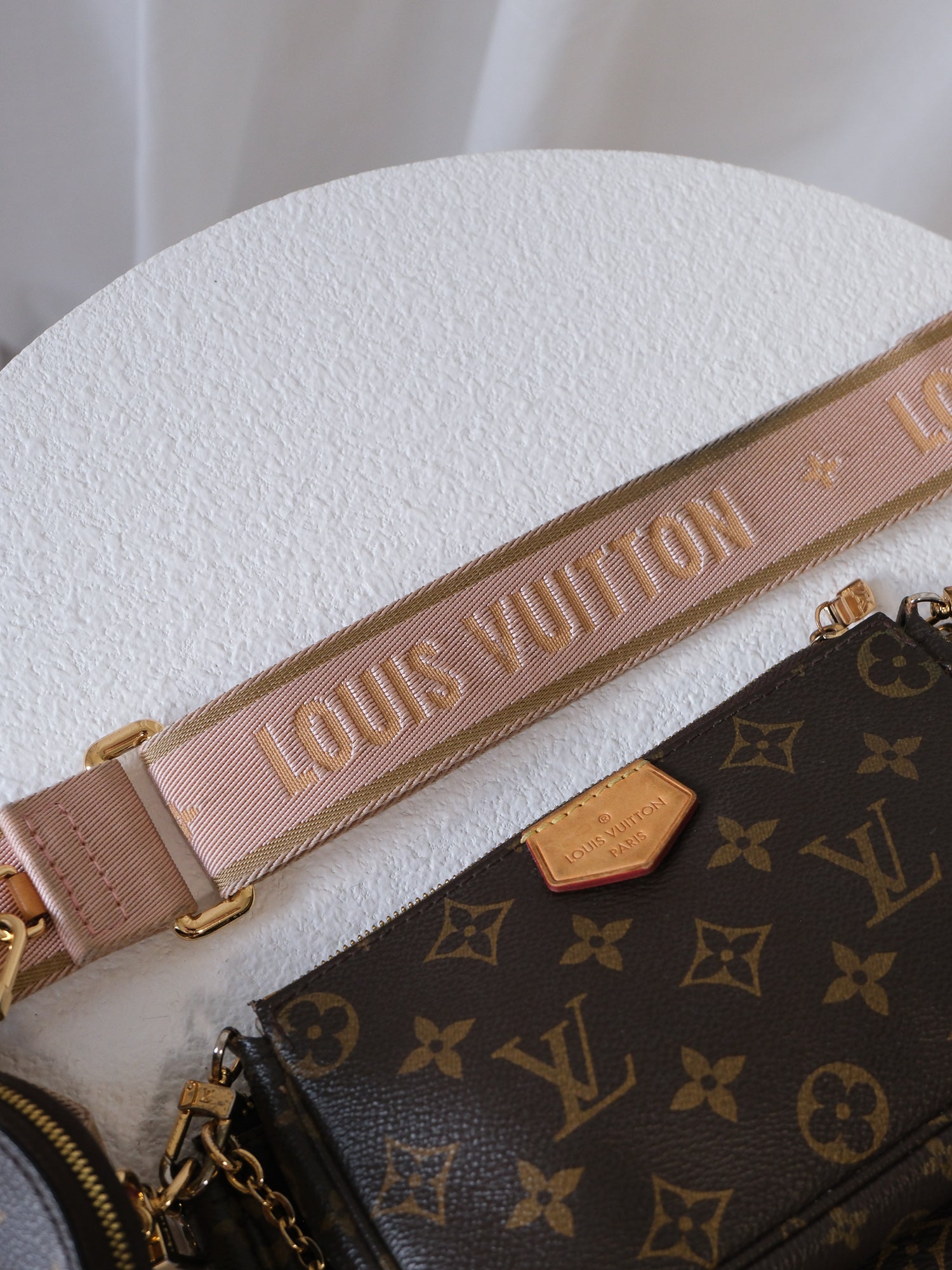 Multi Pochette Accessoires Crossbody Bag