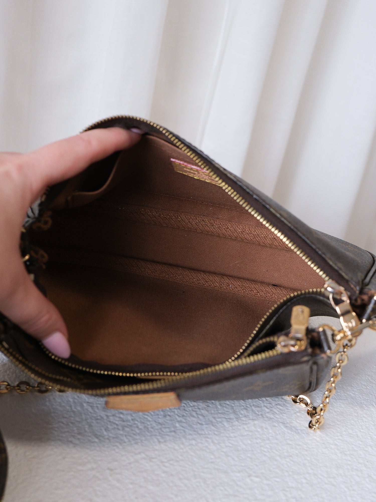 Multi Pochette Accessoires Crossbody Bag
