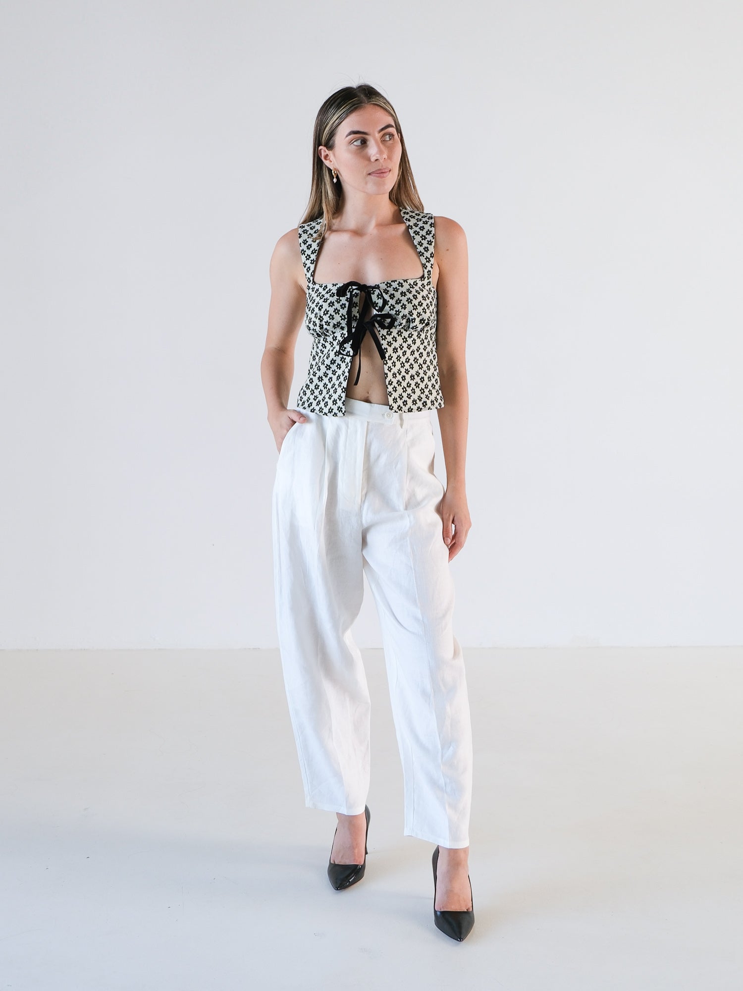'Taylor' Italian Linen Pants, Size AU 8