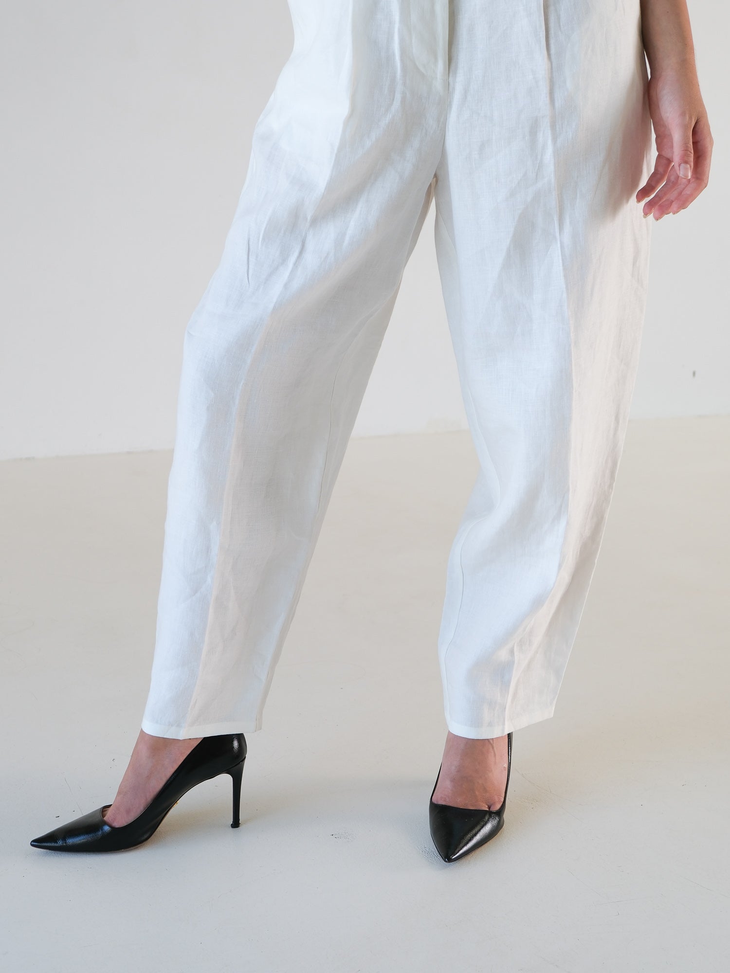 'Taylor' Italian Linen Pants, Size AU 8
