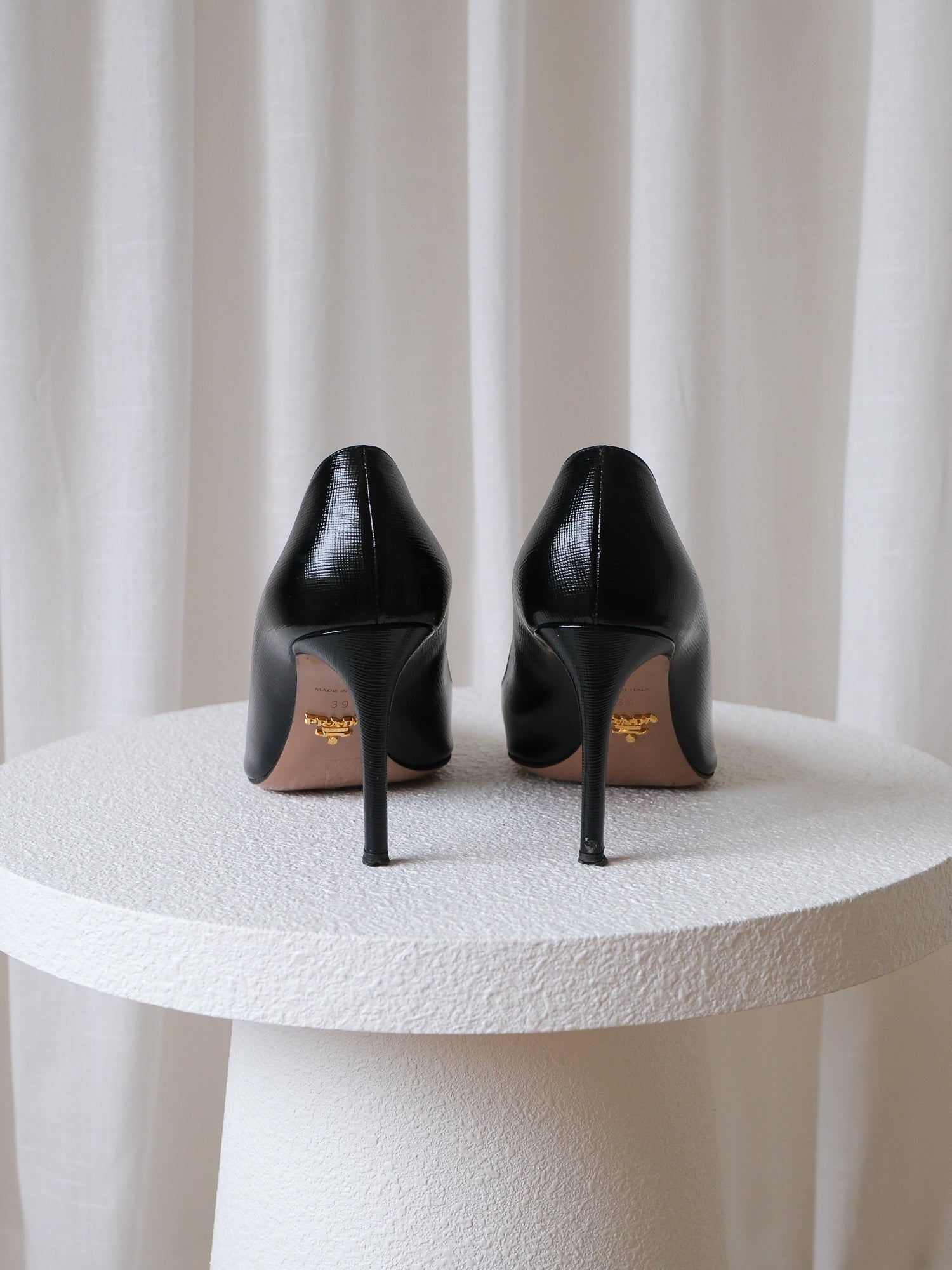 Saffiano Pointed Toe Pumps, Size 39