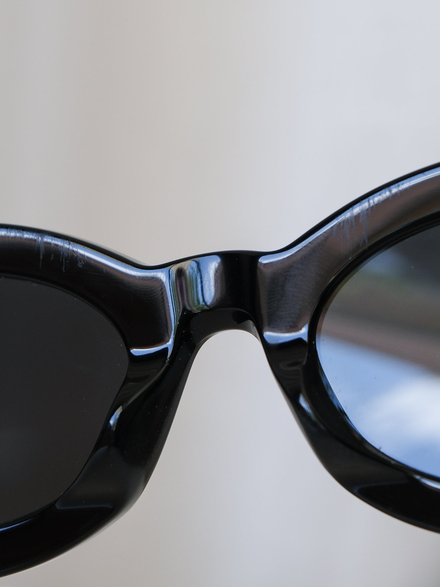 'SLM136' Cassandre Oval Sunglasses