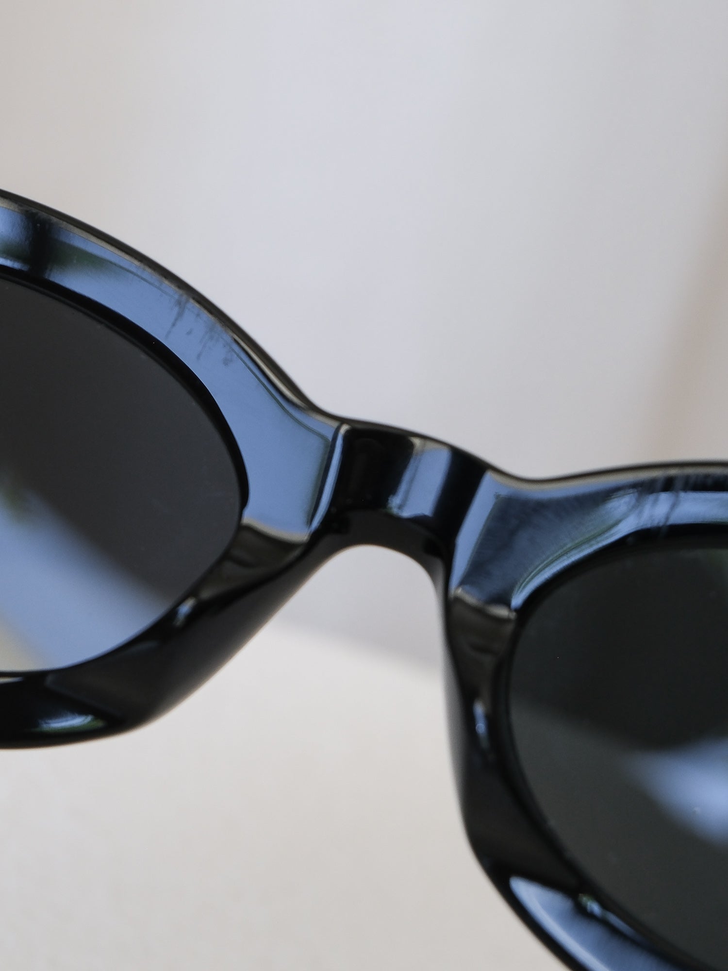 'SLM136' Cassandre Oval Sunglasses