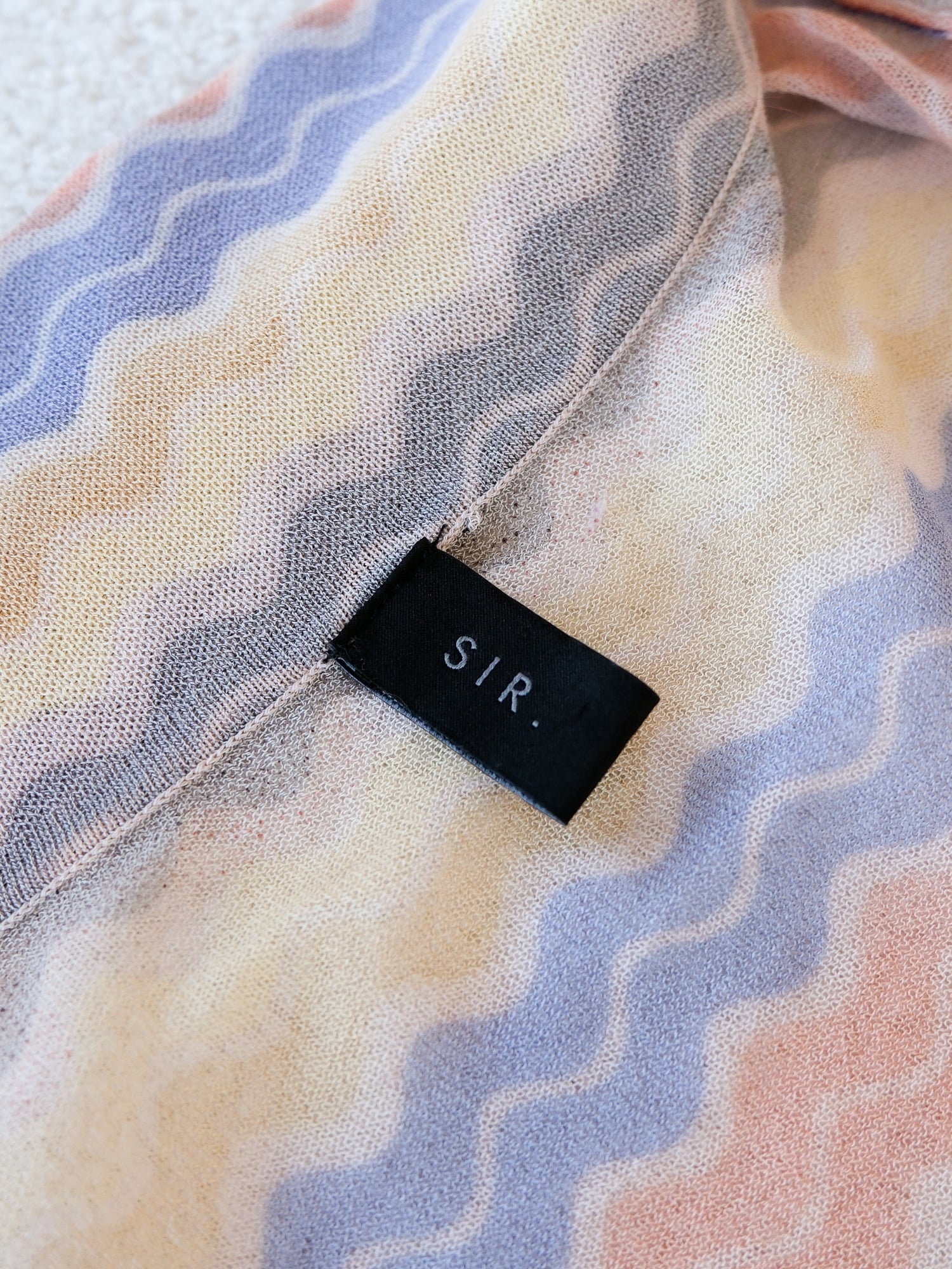 Multi SIR. The Label 'Zuri' Button Up Top, Size 3 | AU 12