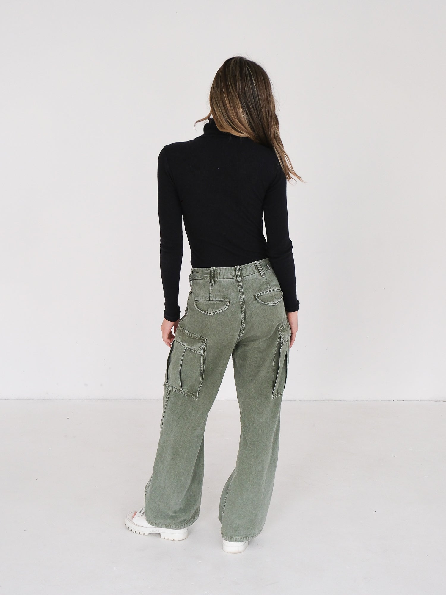 Wide Leg Cotton-twill Cargo Pants, Size 25