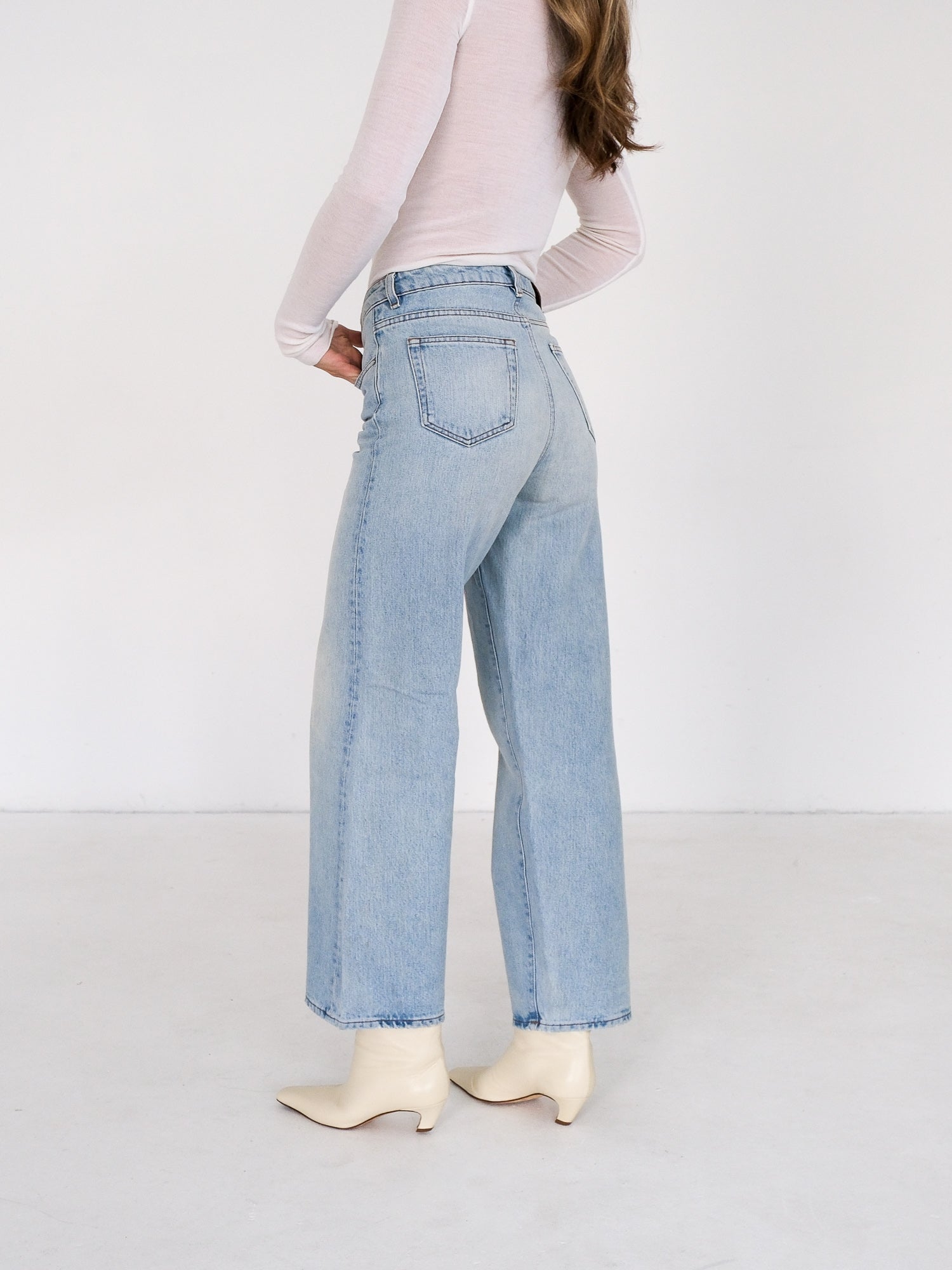 'Flair' Wide Leg Denim Jeans, Size 26/32