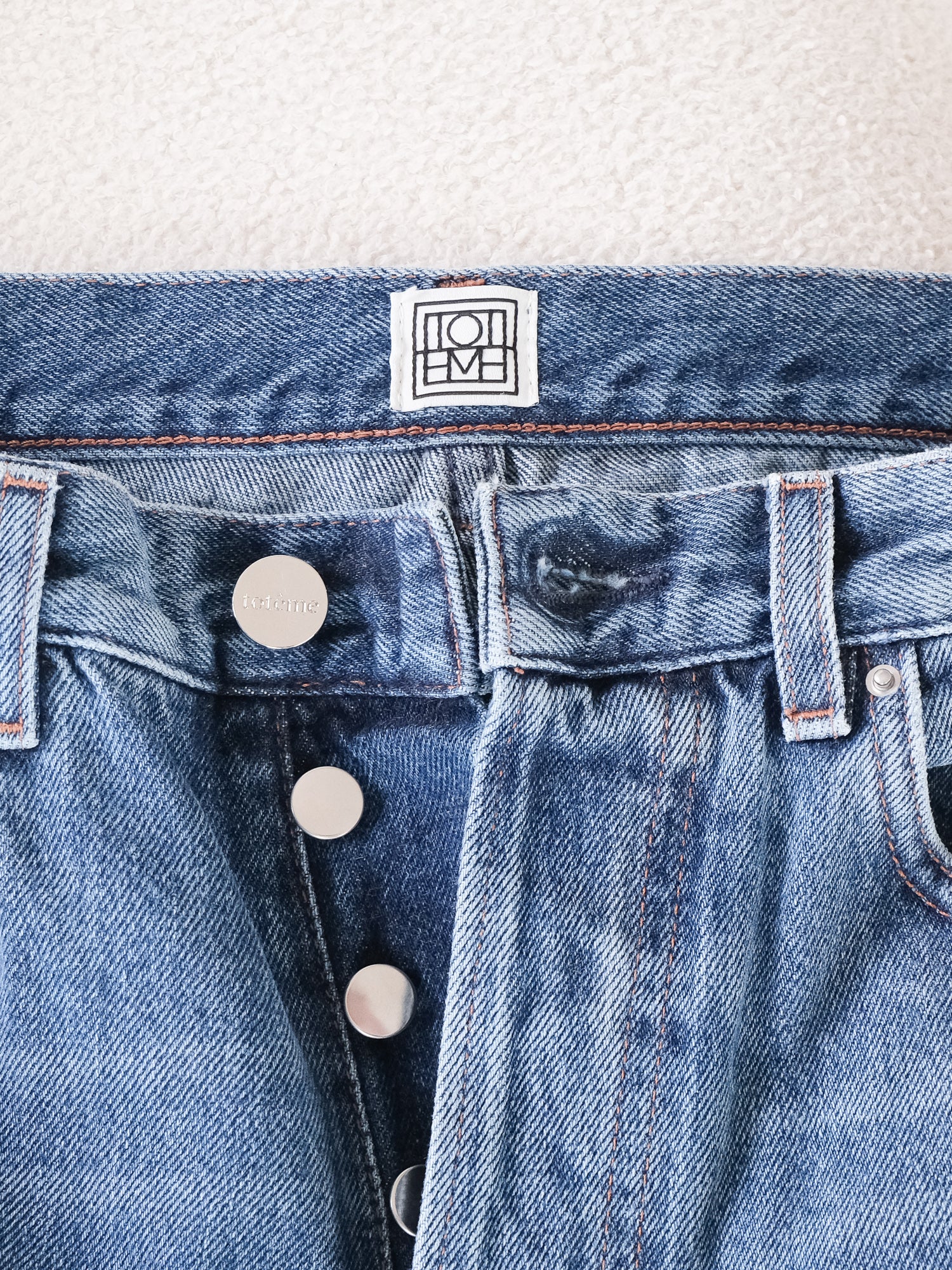 'Ease' Mid-Rise Straight Leg Jeans, Size 26