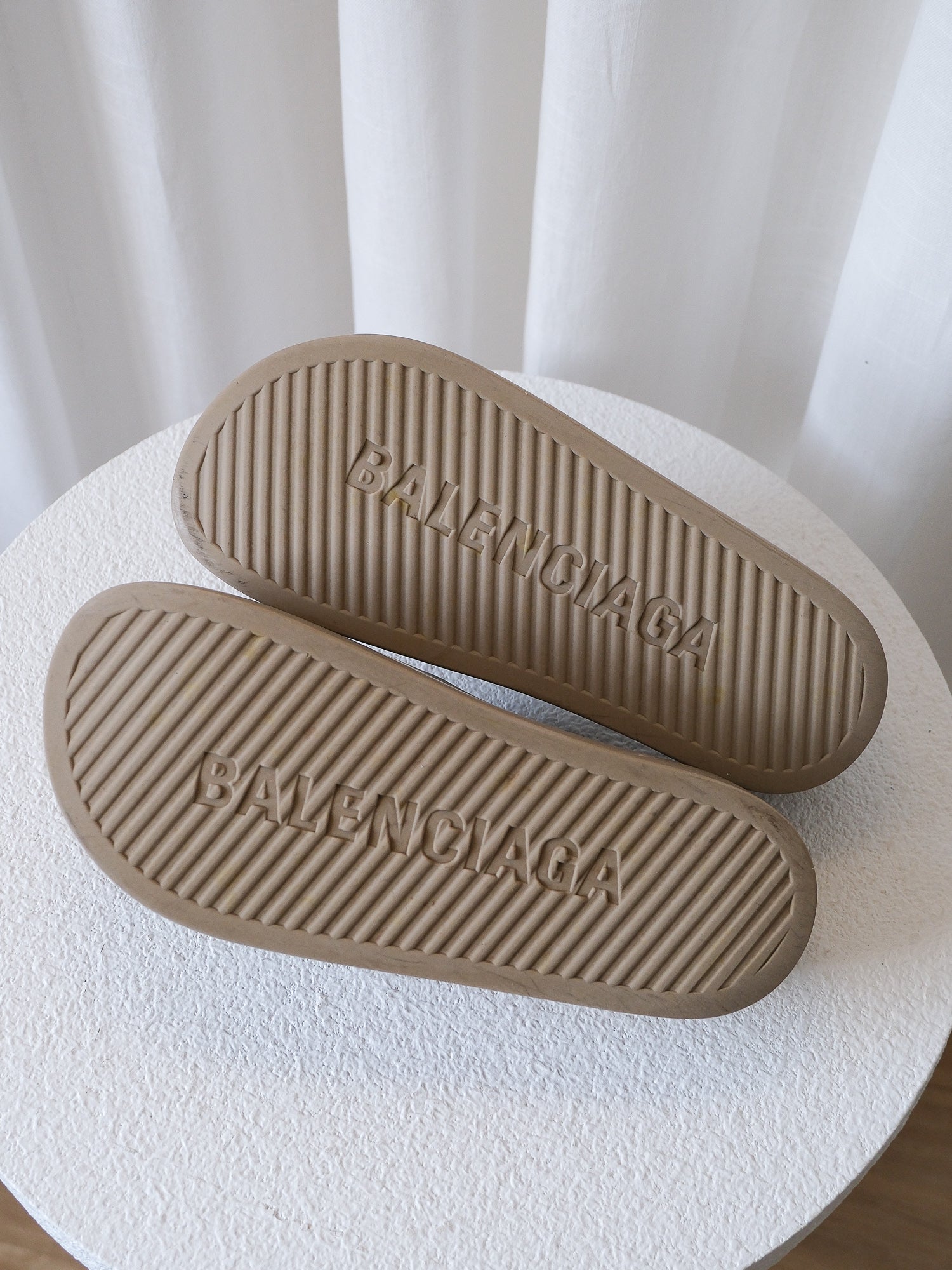 Chunky Logo-Embossed Rubber Pool Slides, Size 38