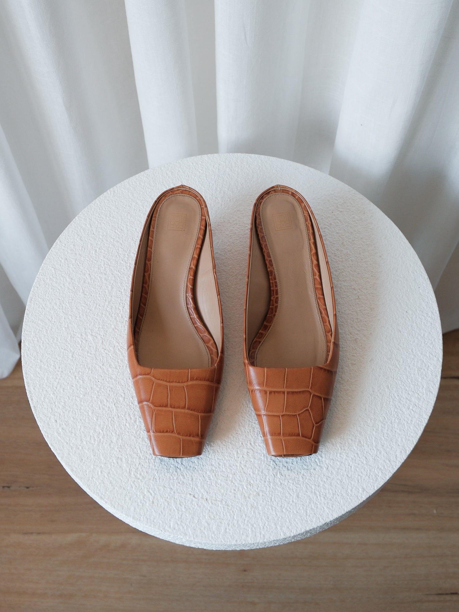 'The Mule' Croc Embossed Kitten Heels, Size 36
