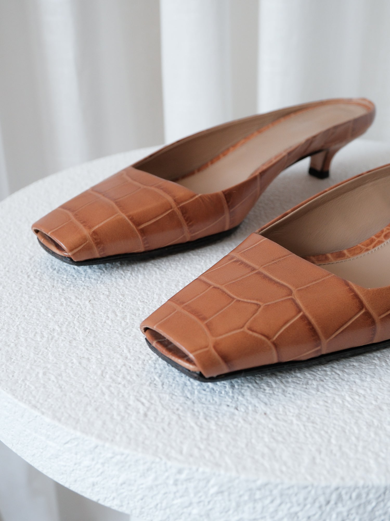 'The Mule' Croc Embossed Kitten Heels, Size 36