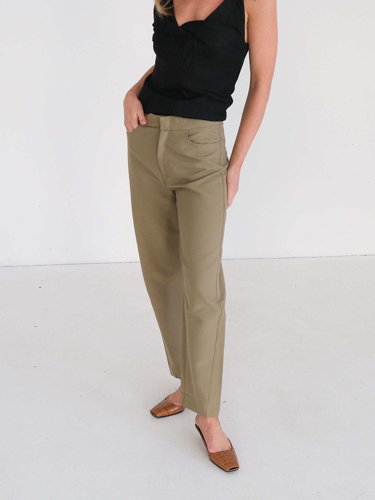 'Novara' Barrel-Leg Trousers, Size S | AU 8