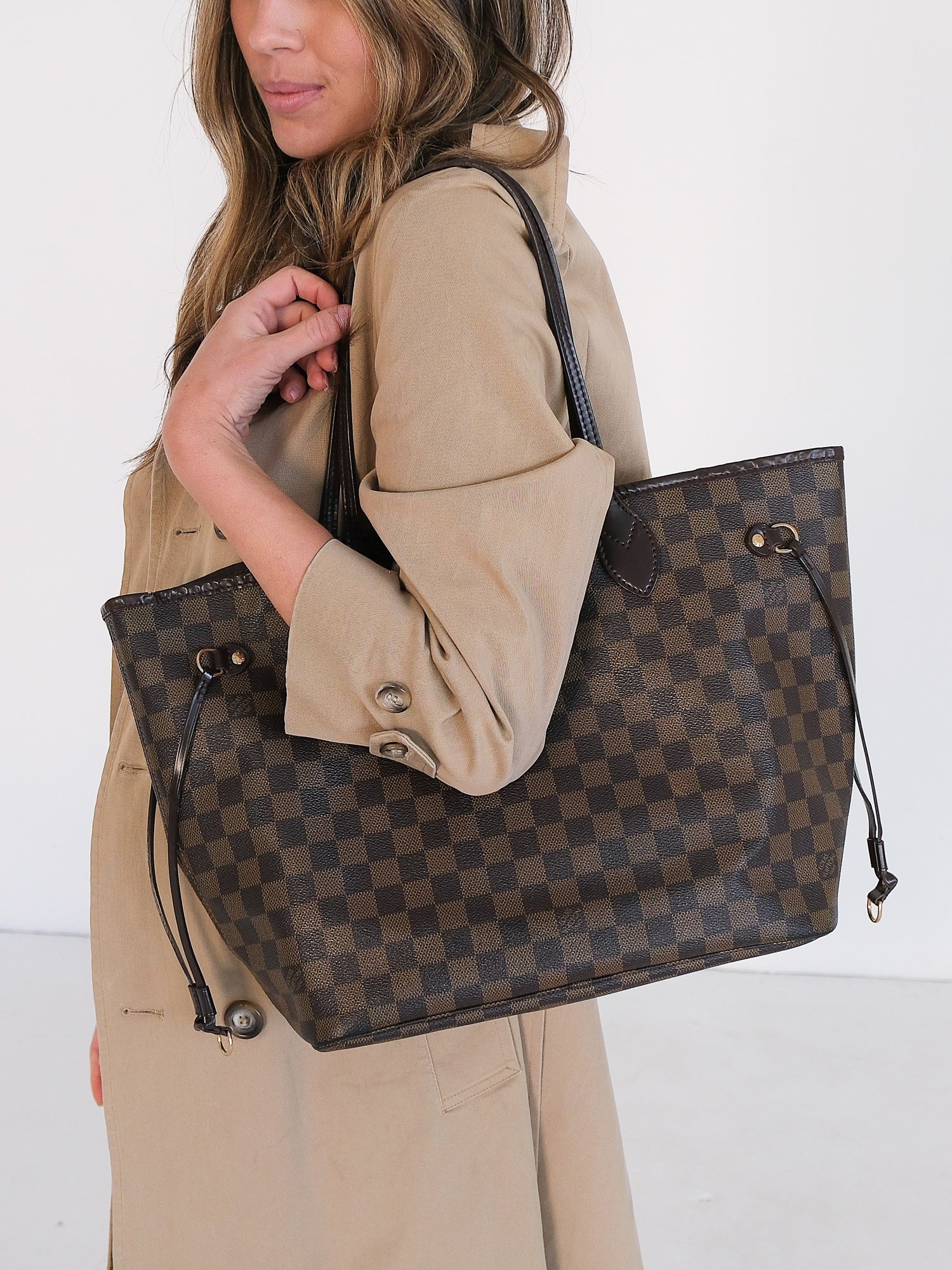 'Neverfull' MM Damier Ebene Canvas Tote Bag