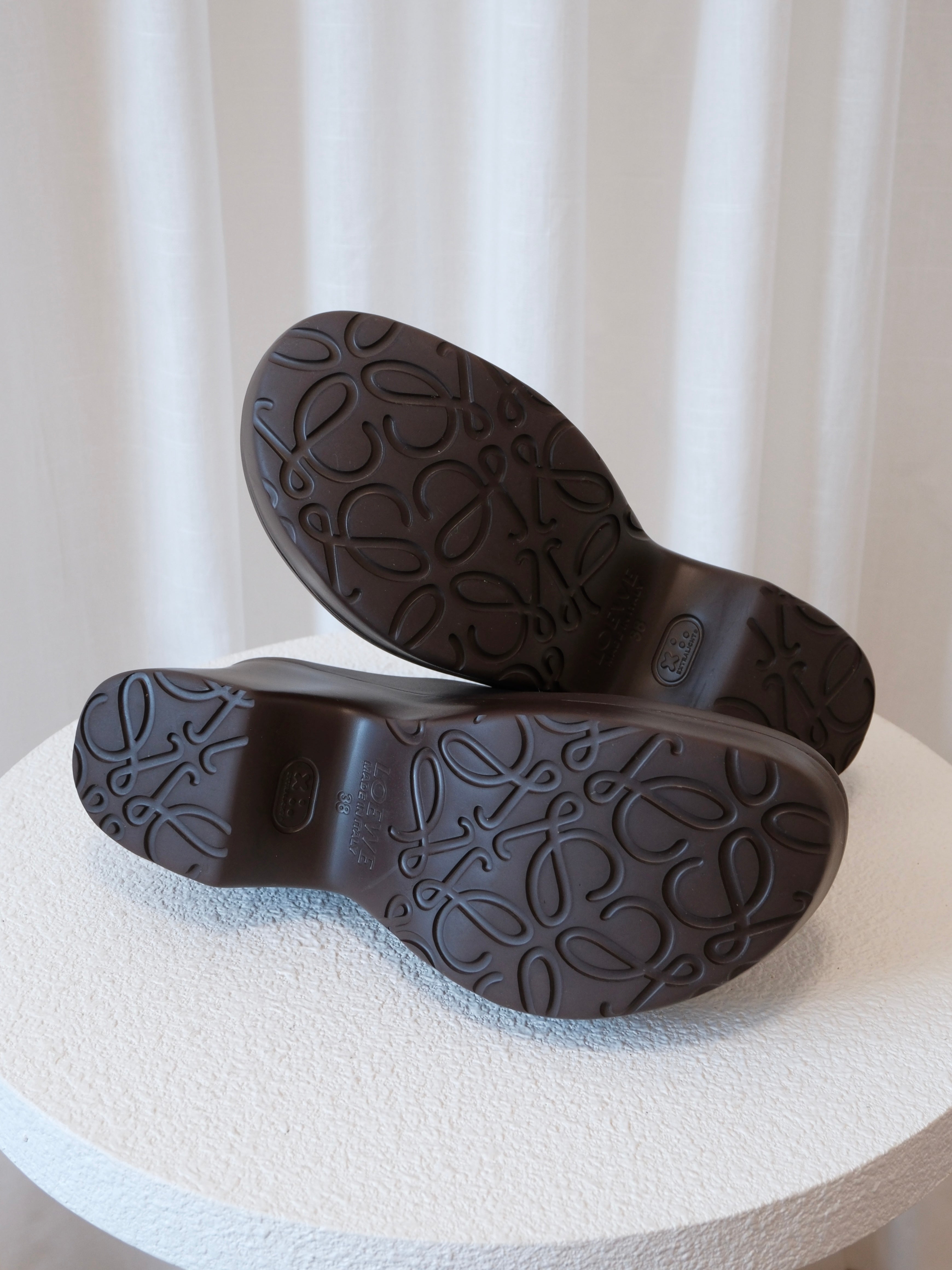 'Terra' Foam Wedge Clogs 90, Size EU 38