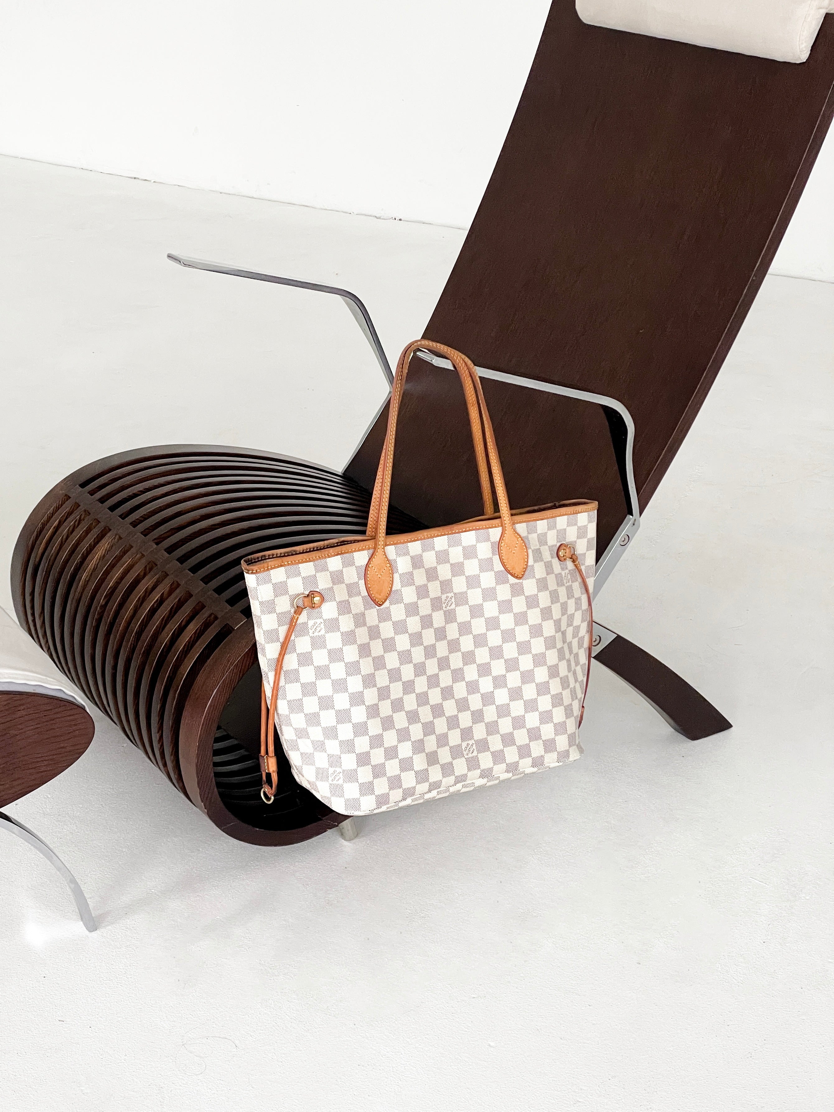 'Neverfull' MM Damier Azur Canvas Tote Bag