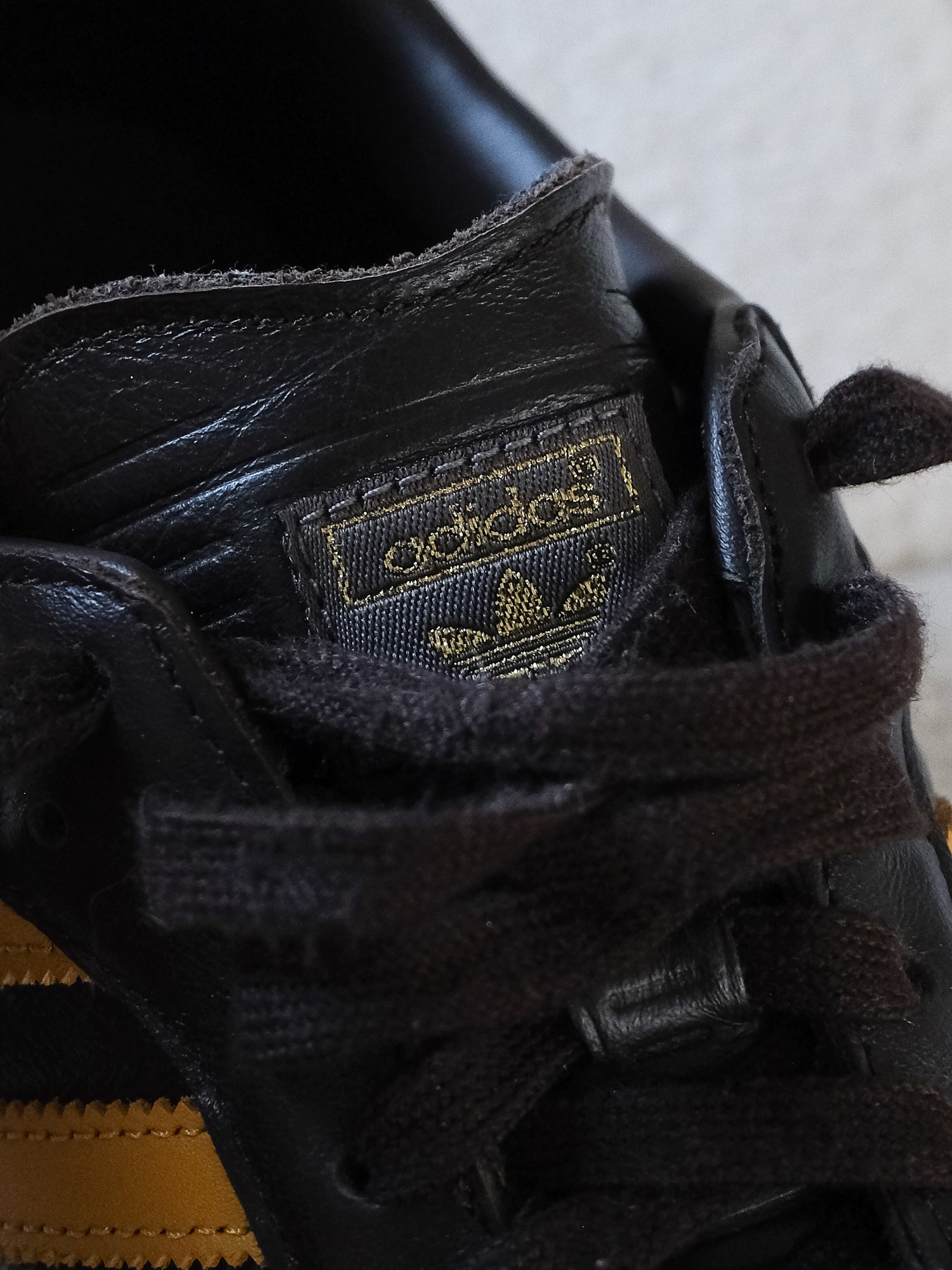 Samba OG Leather Sneakers, Size US M6 | W7