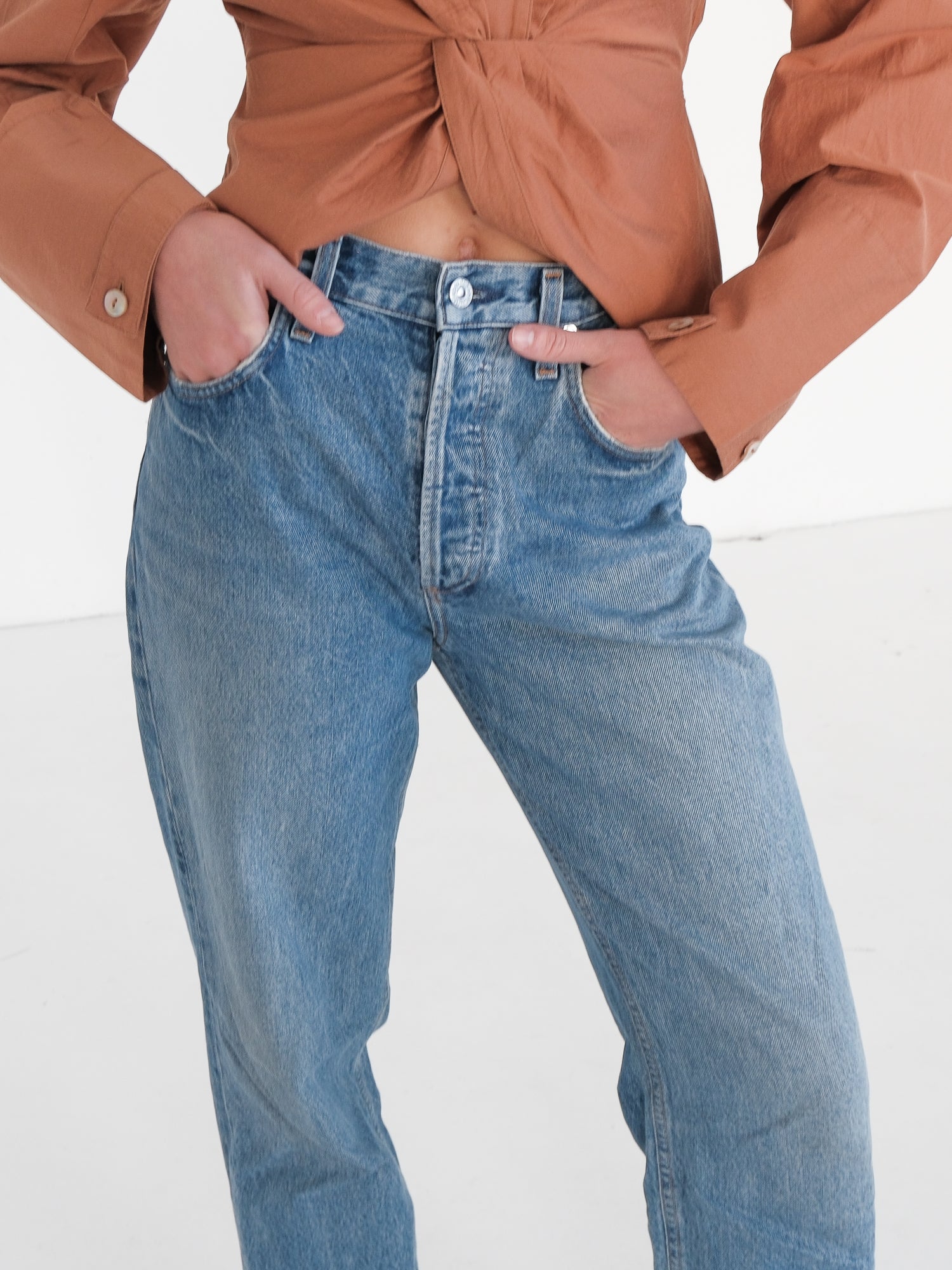 'Devi' Low Slung Baggy Taper Jeans, Size 26