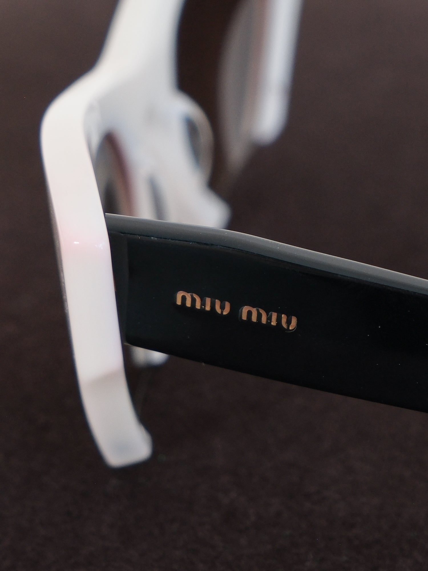 'SMU 10OS' Rasoir Cat Eye Sunglasses