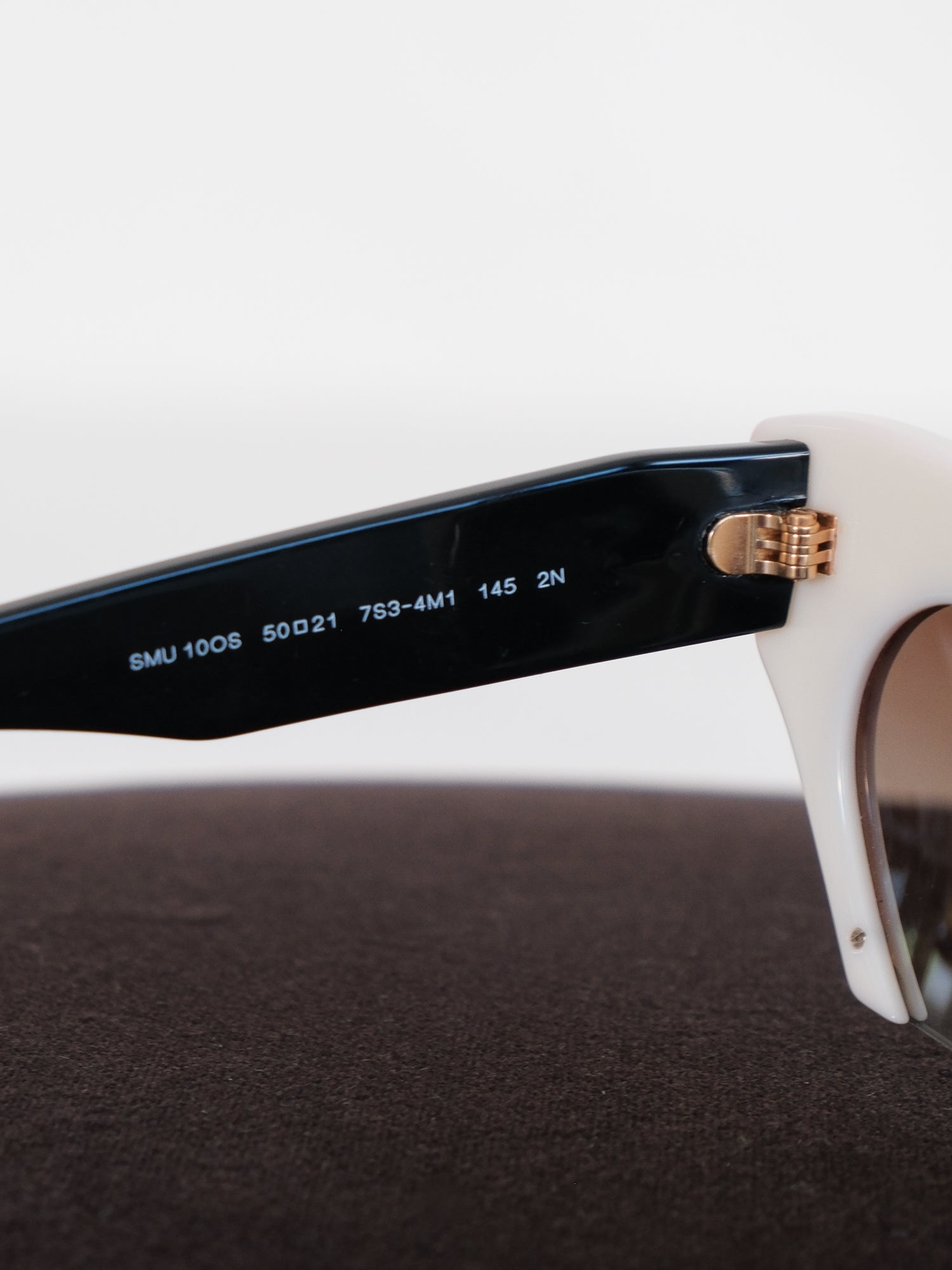 'SMU 10OS' Rasoir Cat Eye Sunglasses