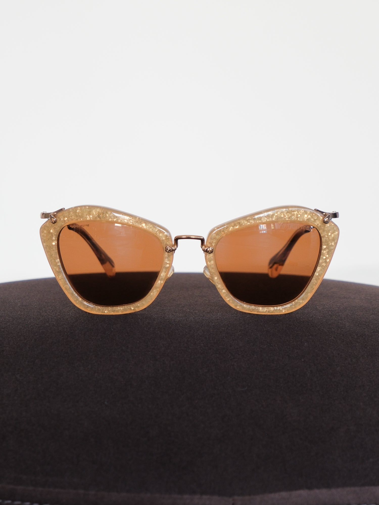 SMU 10N Glitter Cat Eye Sunglasses
