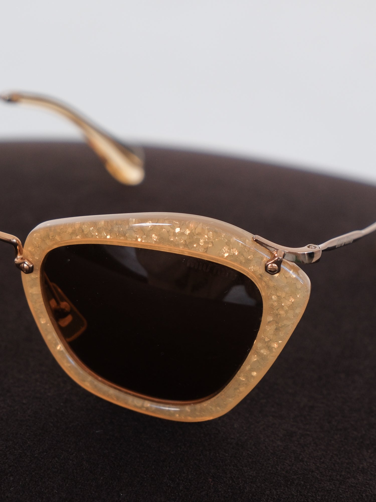 SMU 10N Glitter Cat Eye Sunglasses