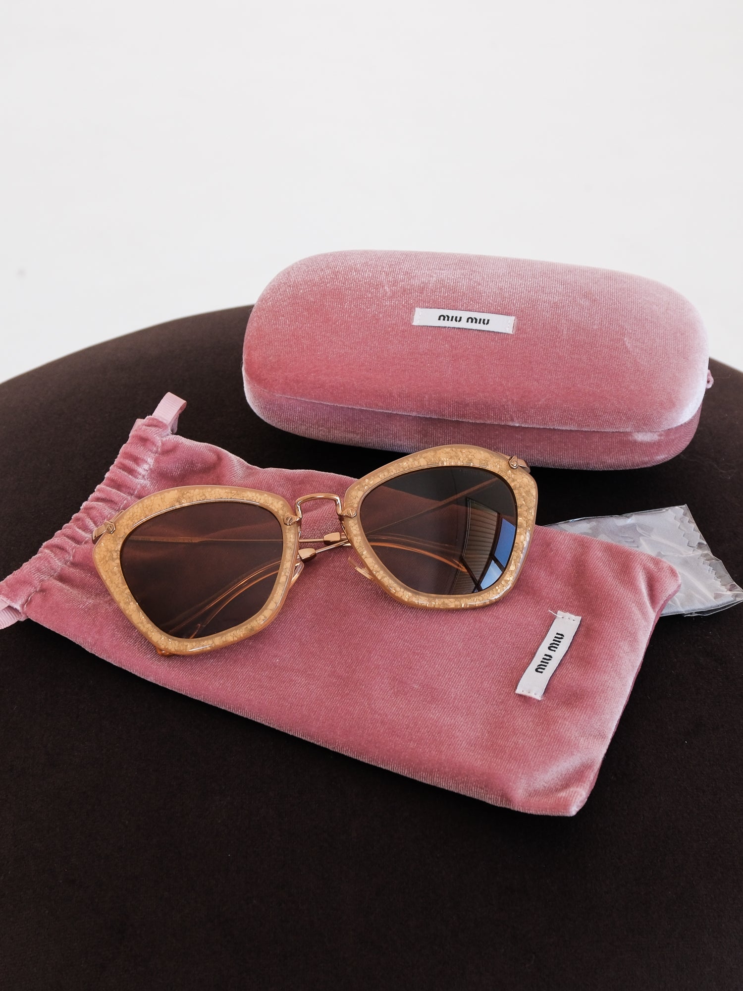 SMU 10N Glitter Cat Eye Sunglasses