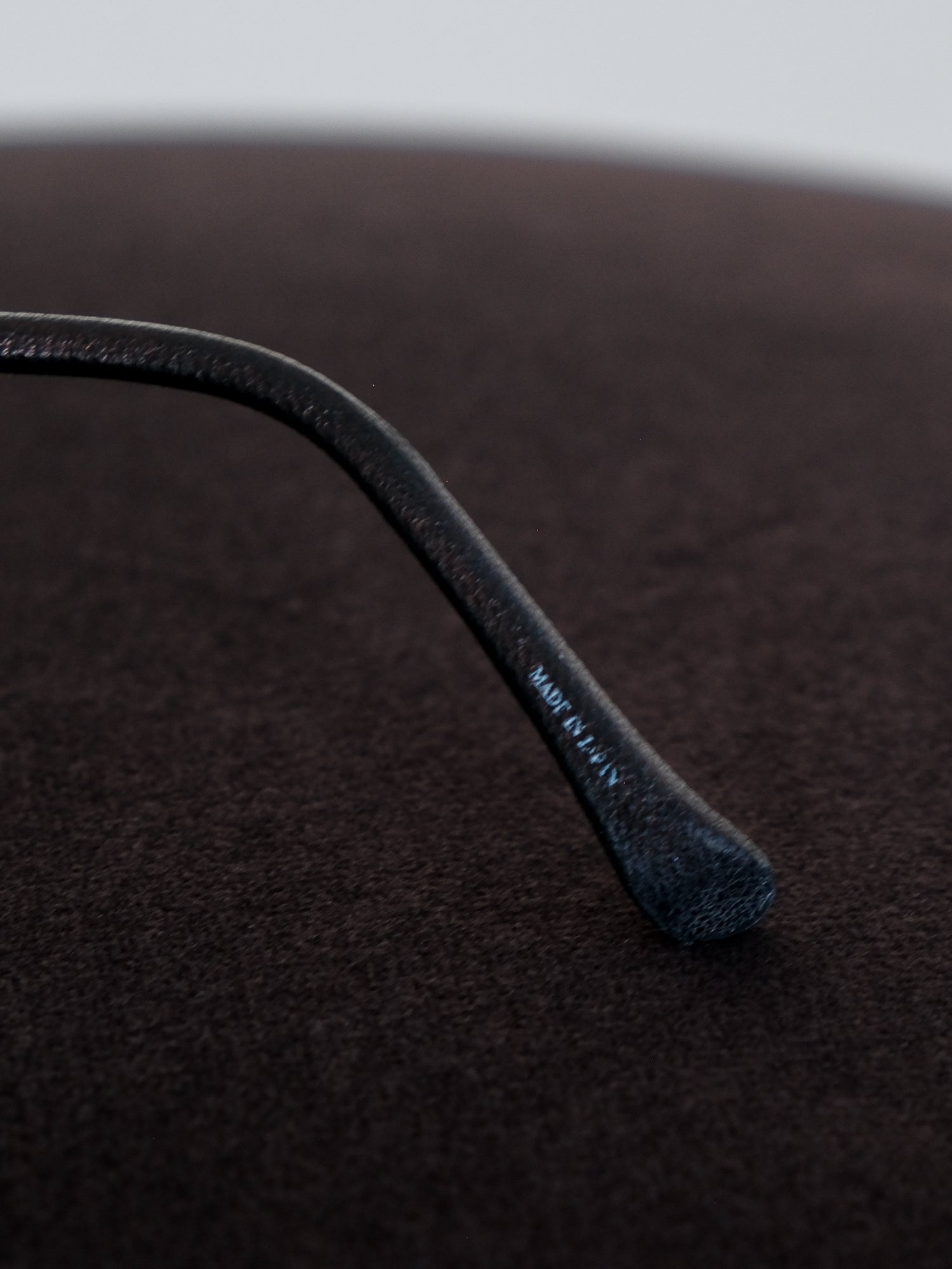 'ROW 8' Round Rim Sunglasses