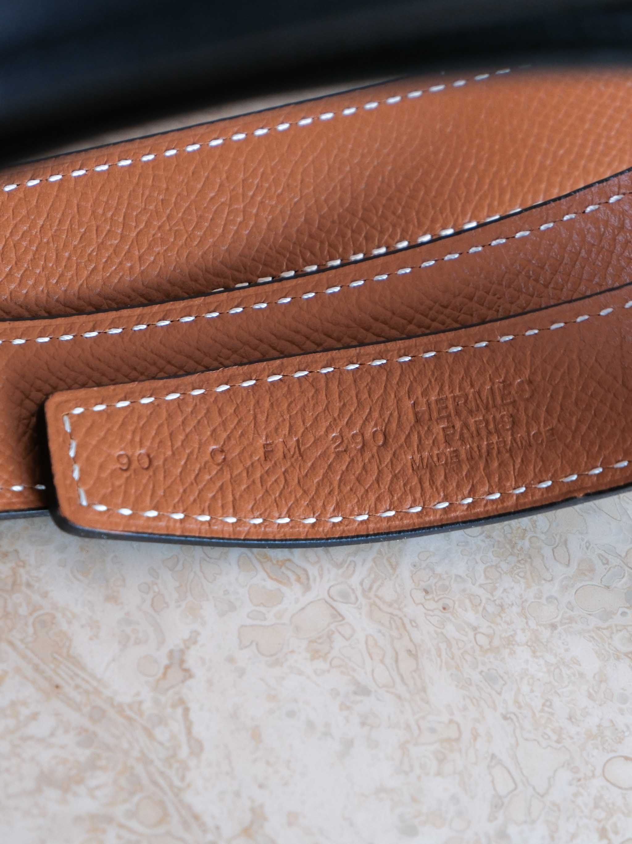 Mini Constance Belt Buckle & Reversible Leather Strap 24mm, Size 90