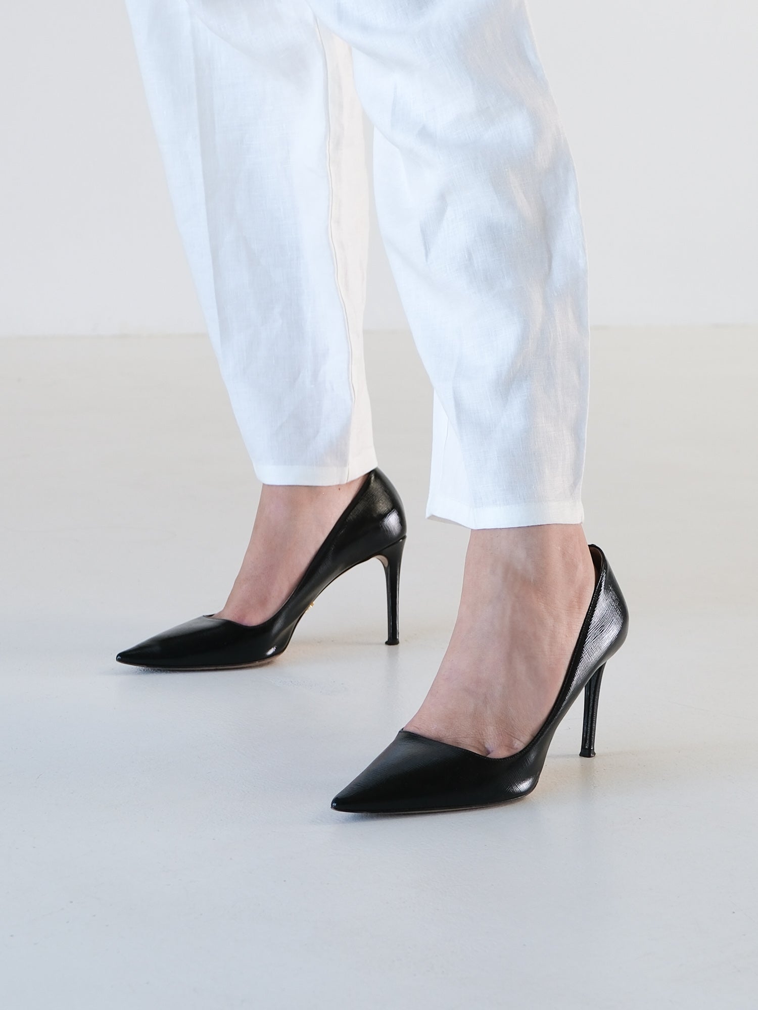 Saffiano Pointed Toe Pumps, Size 39