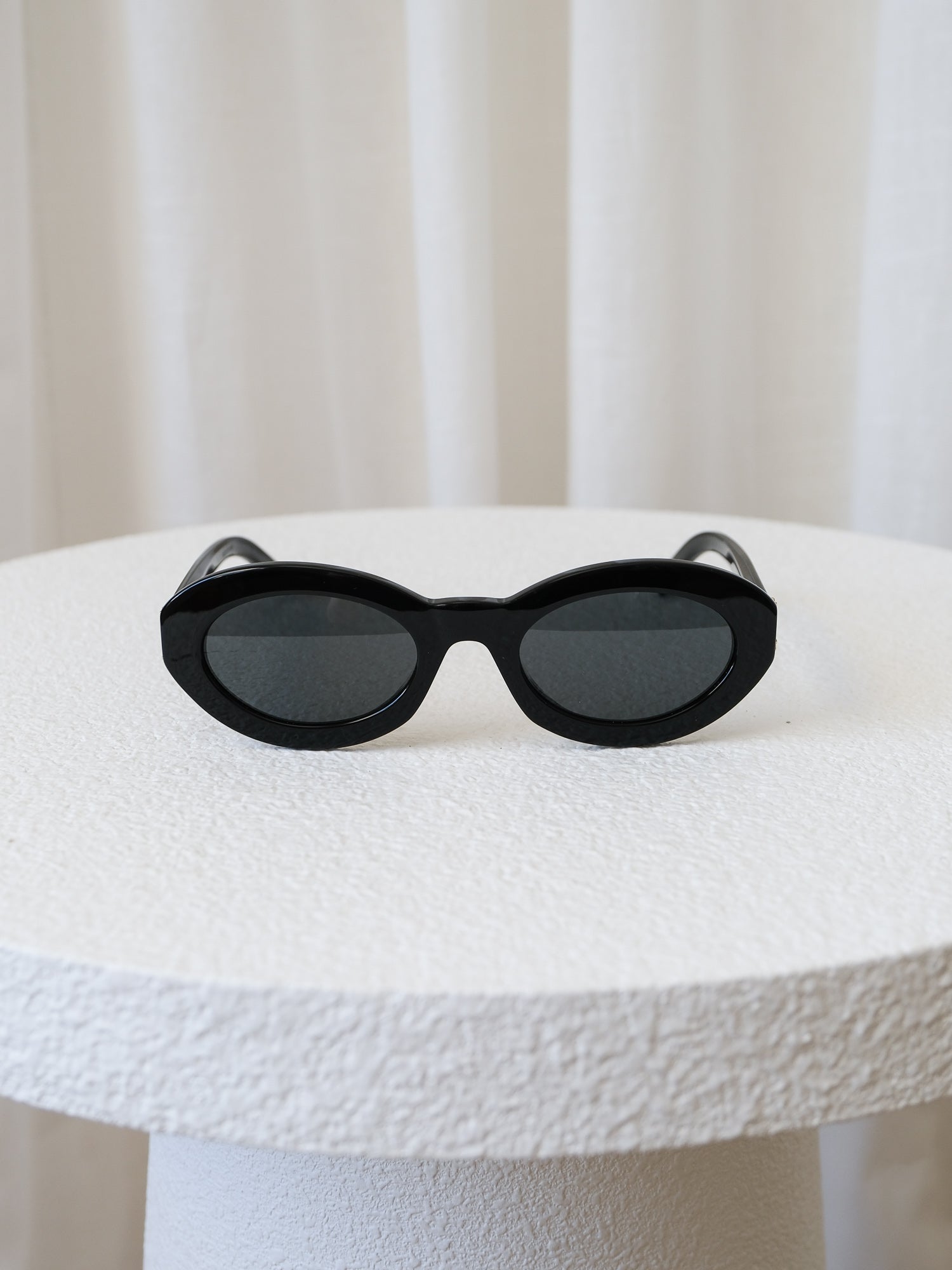 'SLM136' Cassandre Oval Sunglasses